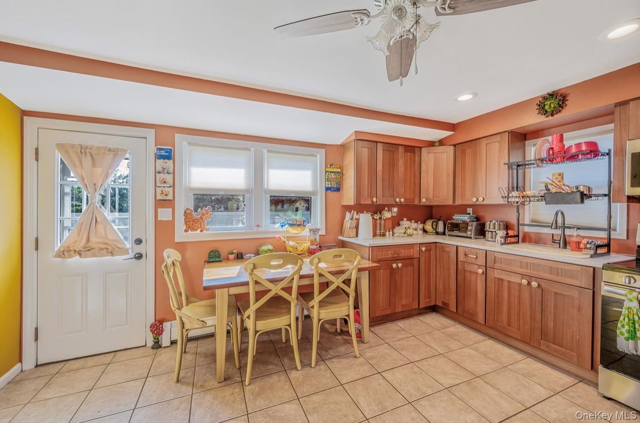 Single Family Manhasset  Suffolk County, NY 11951, MLS-890762-19