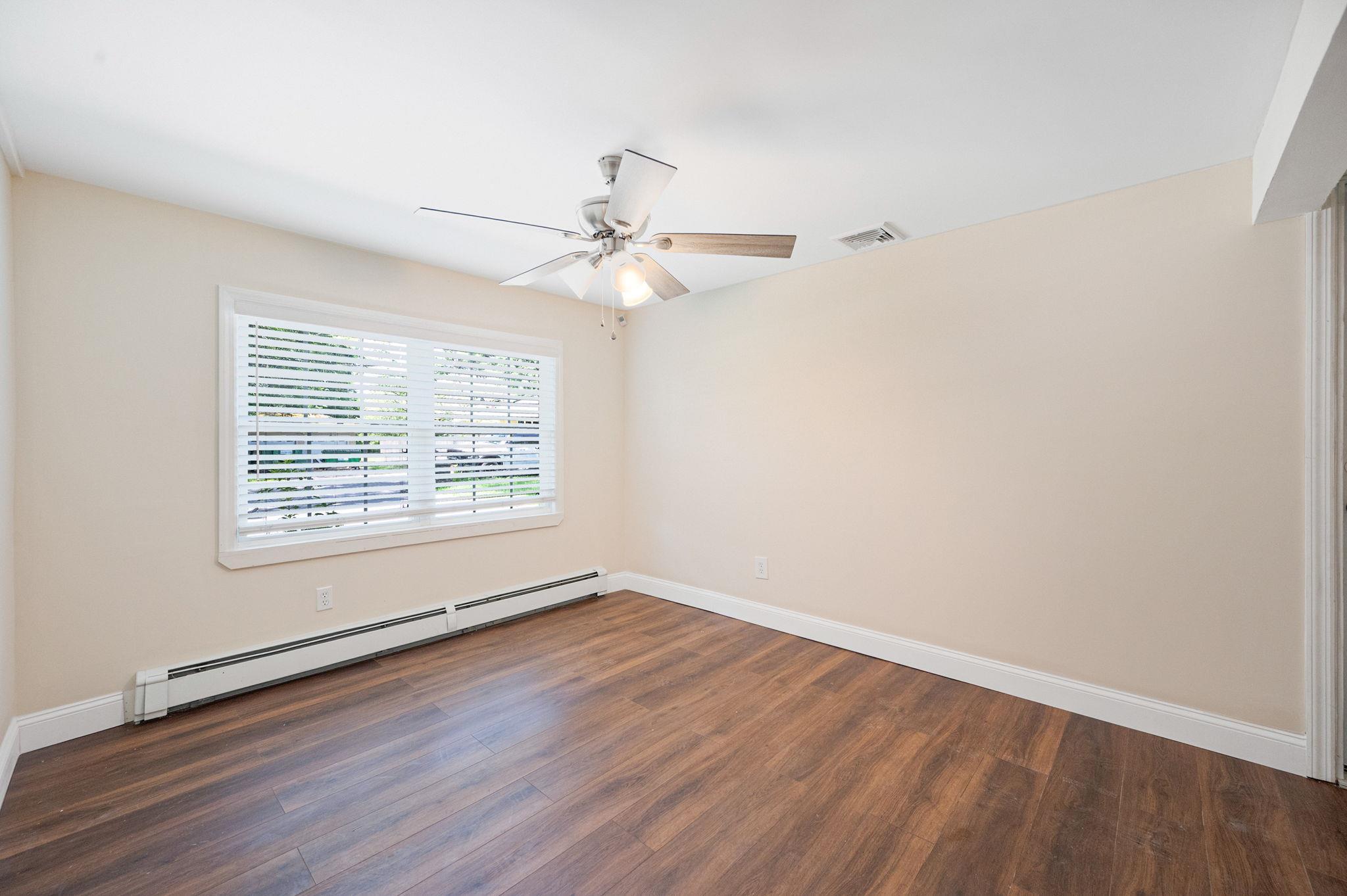 Single Family Carnation  Suffolk County, NY 11967, MLS-890789-26