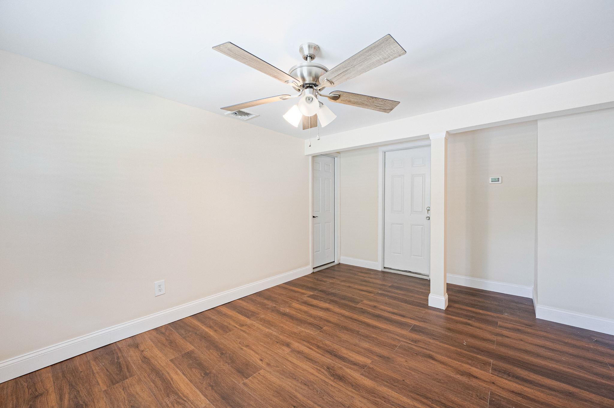 Single Family Carnation  Suffolk County, NY 11967, MLS-890789-27