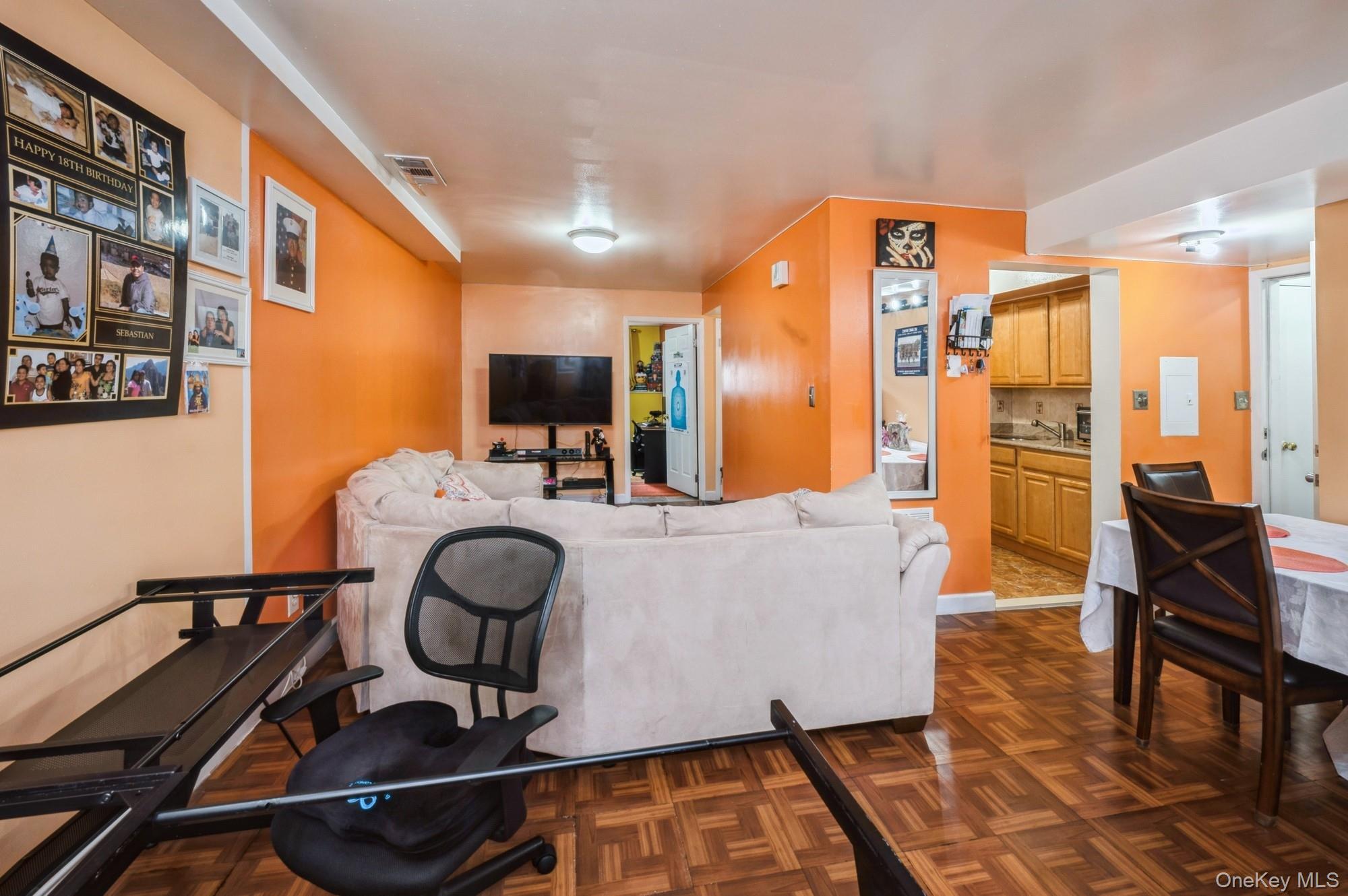 Single Family 179th Street  Bronx, NY 10460, MLS-890810-12