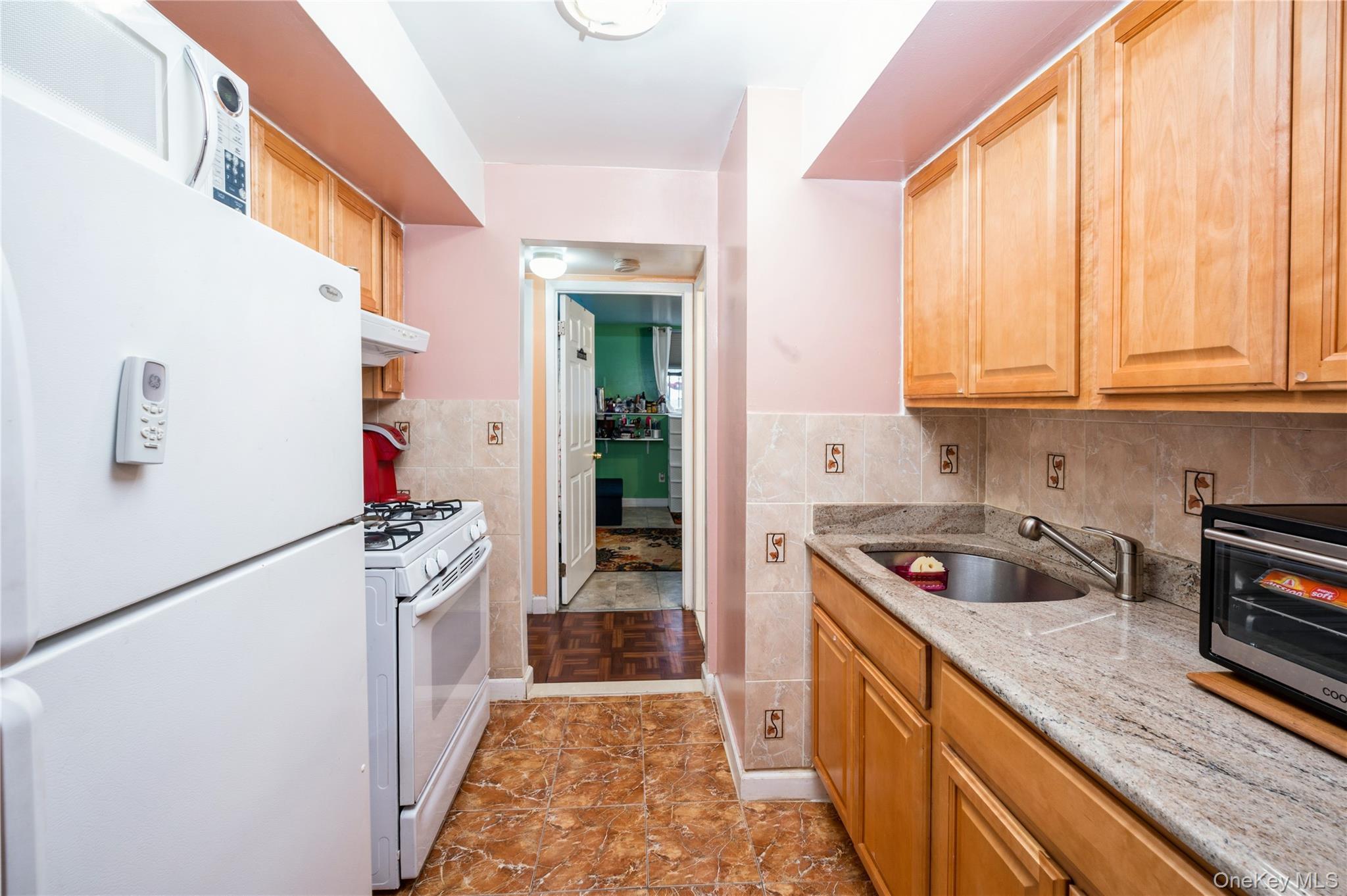 Single Family 179th Street  Bronx, NY 10460, MLS-890810-14