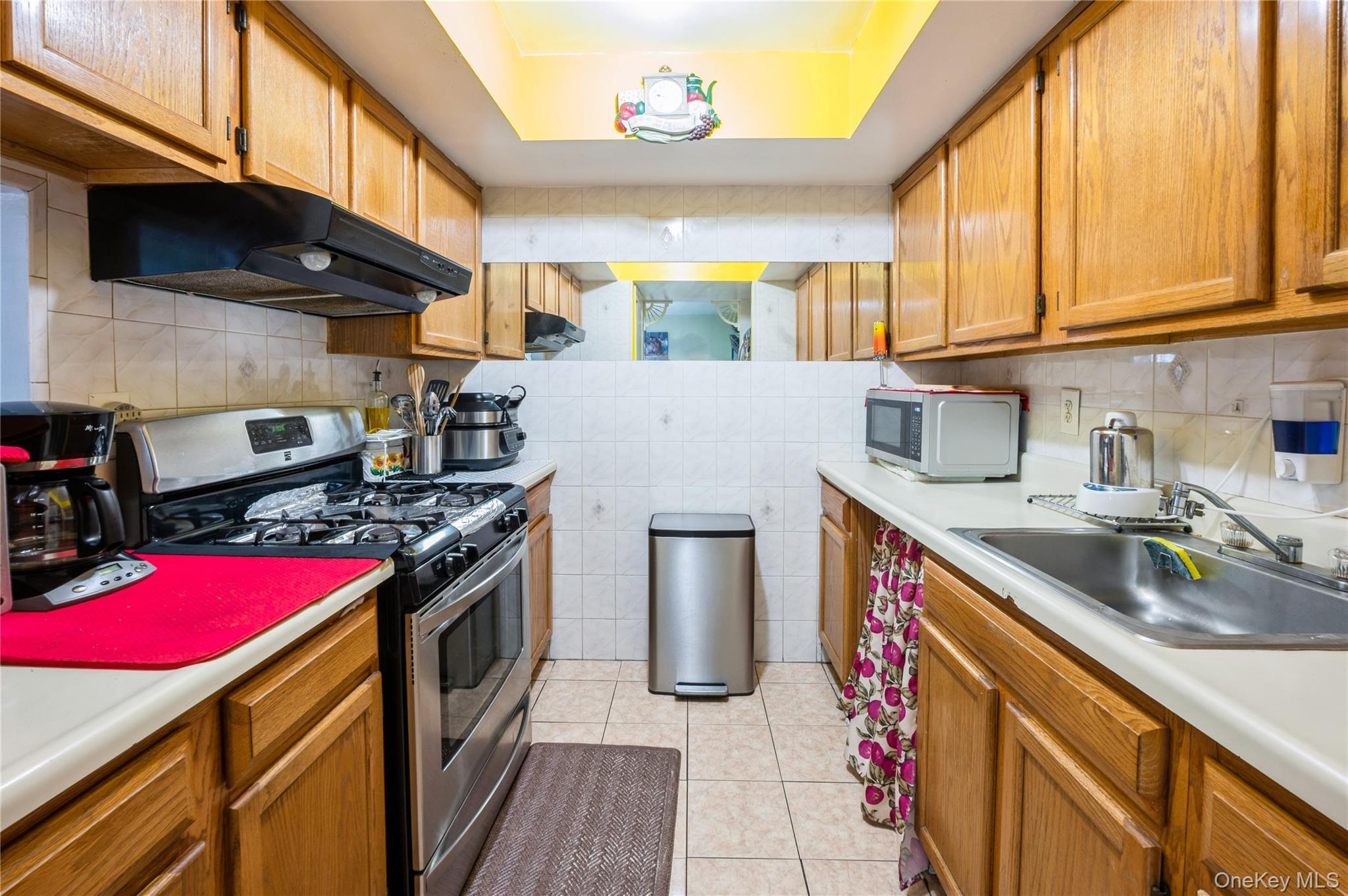 Single Family 179th Street  Bronx, NY 10460, MLS-890810-4