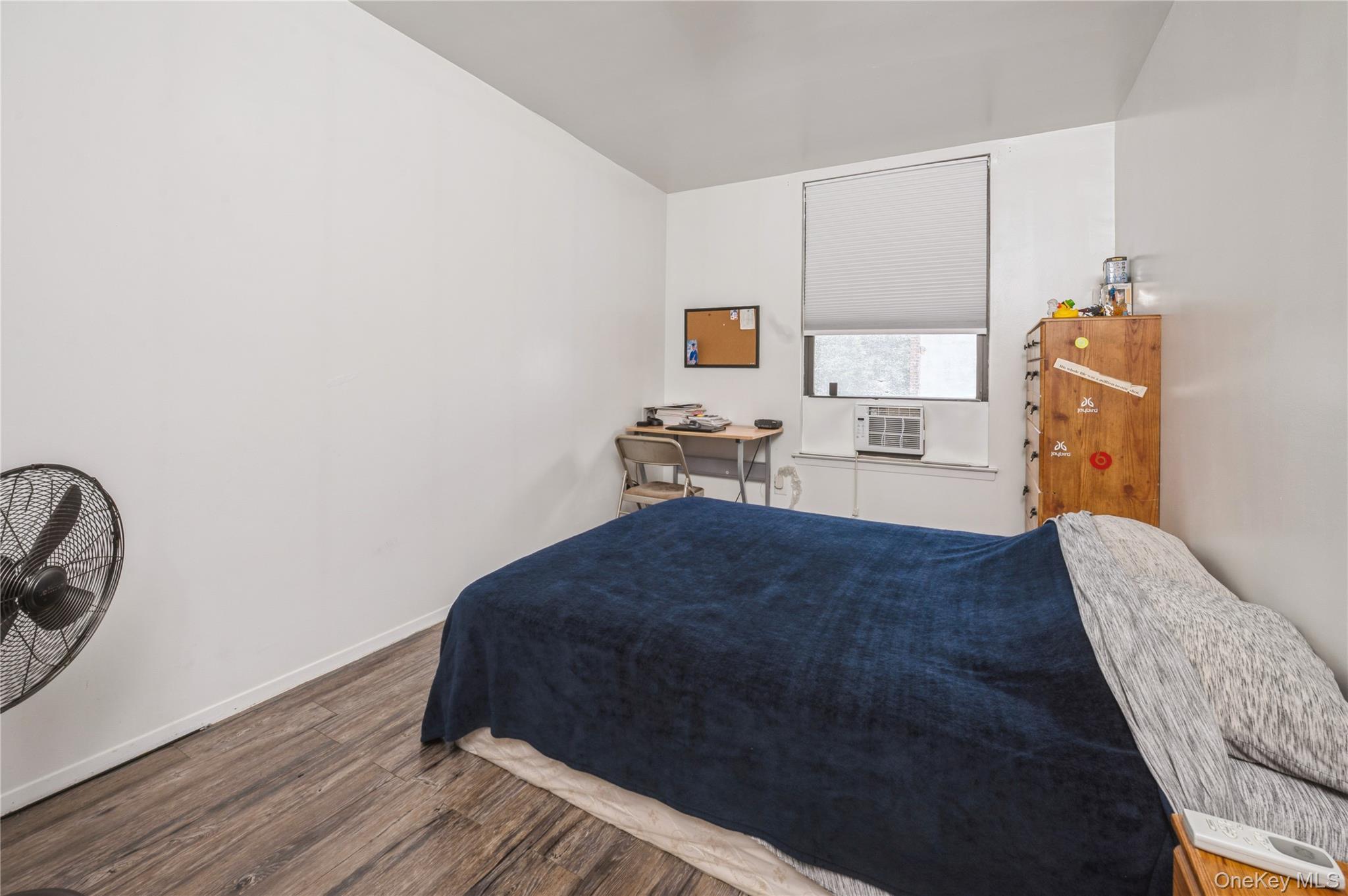 Single Family 179th Street  Bronx, NY 10460, MLS-890810-8