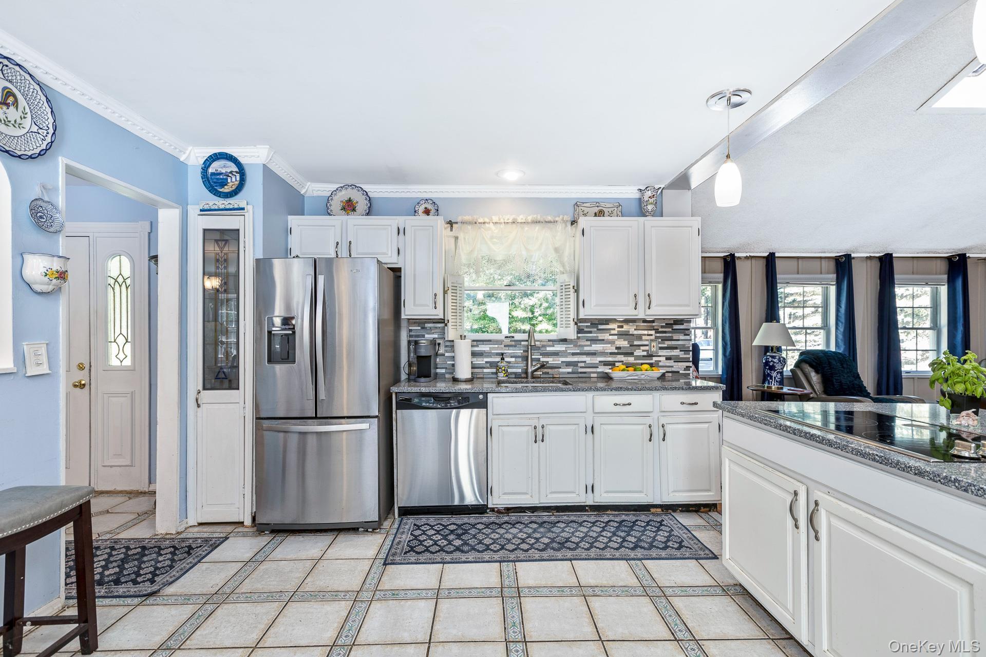 Single Family Fox  Suffolk County, NY 11786, MLS-890813-17