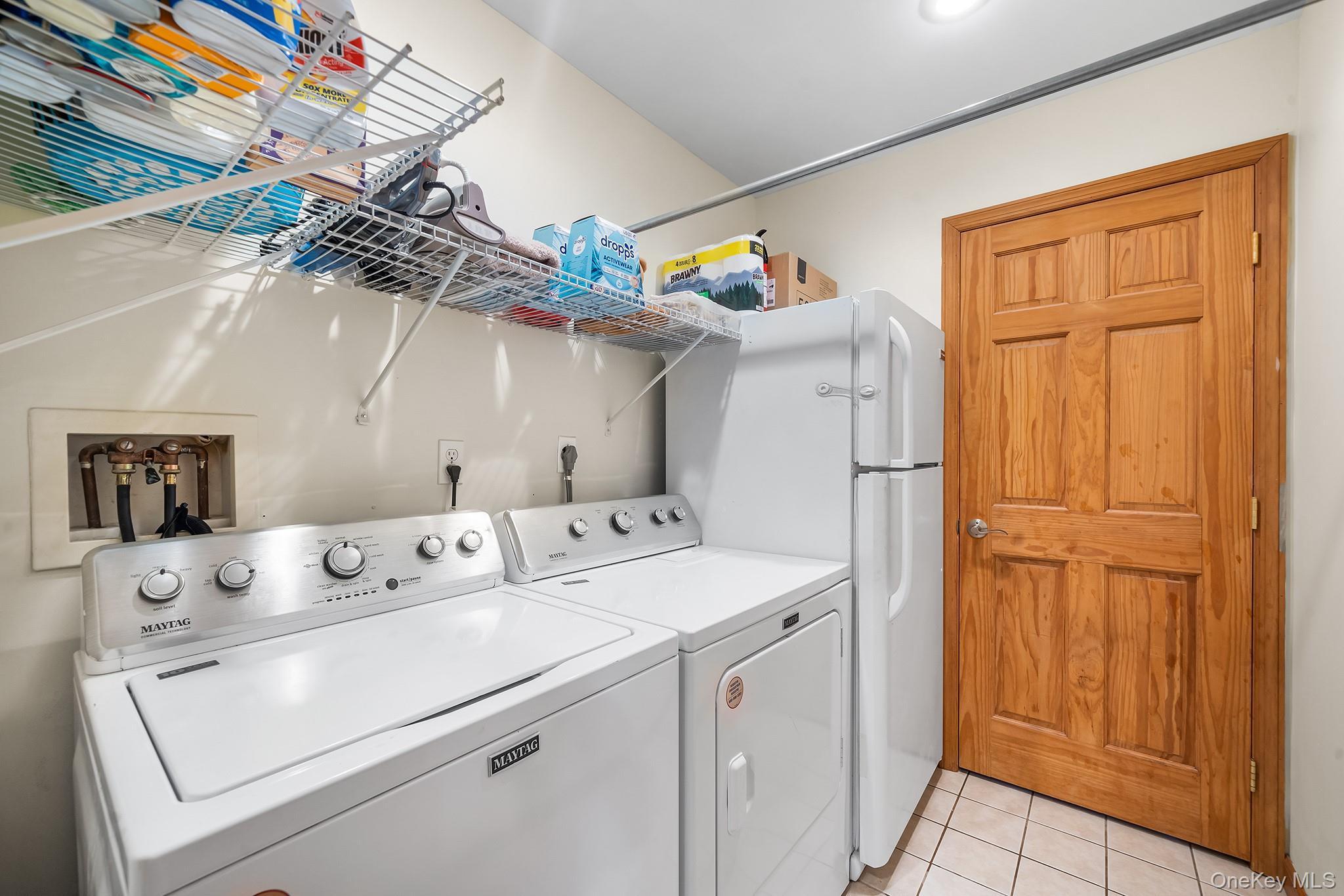 Single Family Oak  Orange County, NY 12553, MLS-890834-17