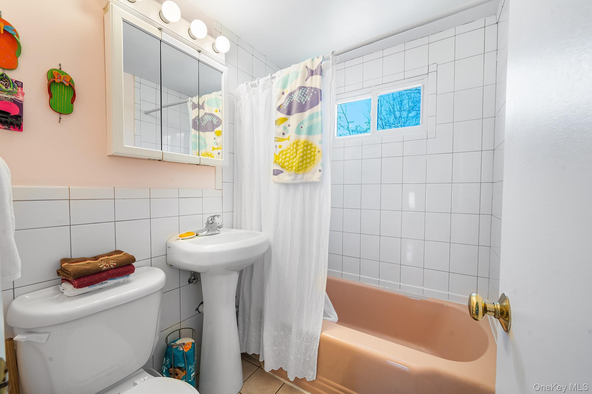 Single Family Oak  Orange County, NY 12553, MLS-890834-39