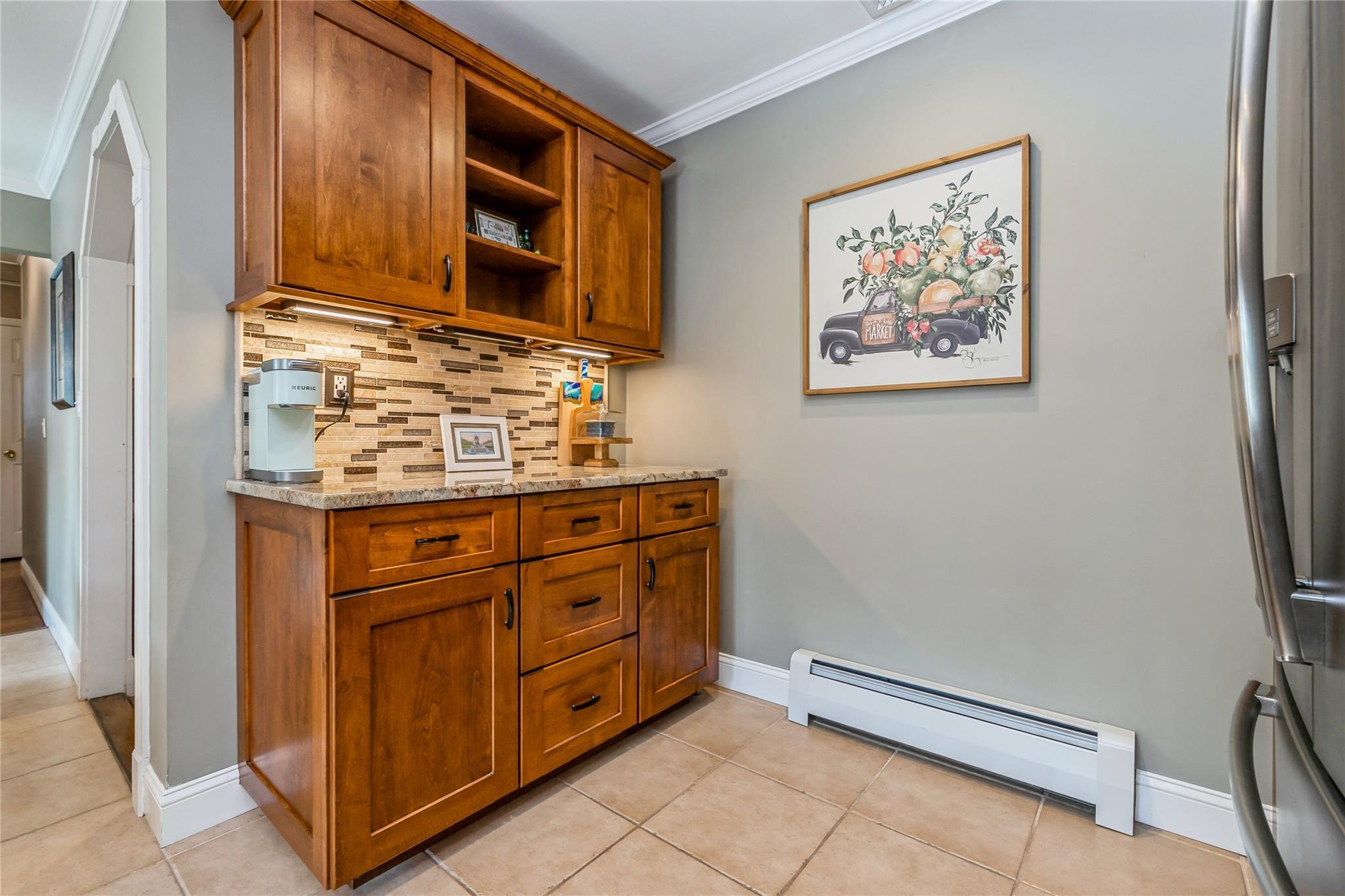 Single Family Maple  Suffolk County, NY 11763, MLS-890852-6