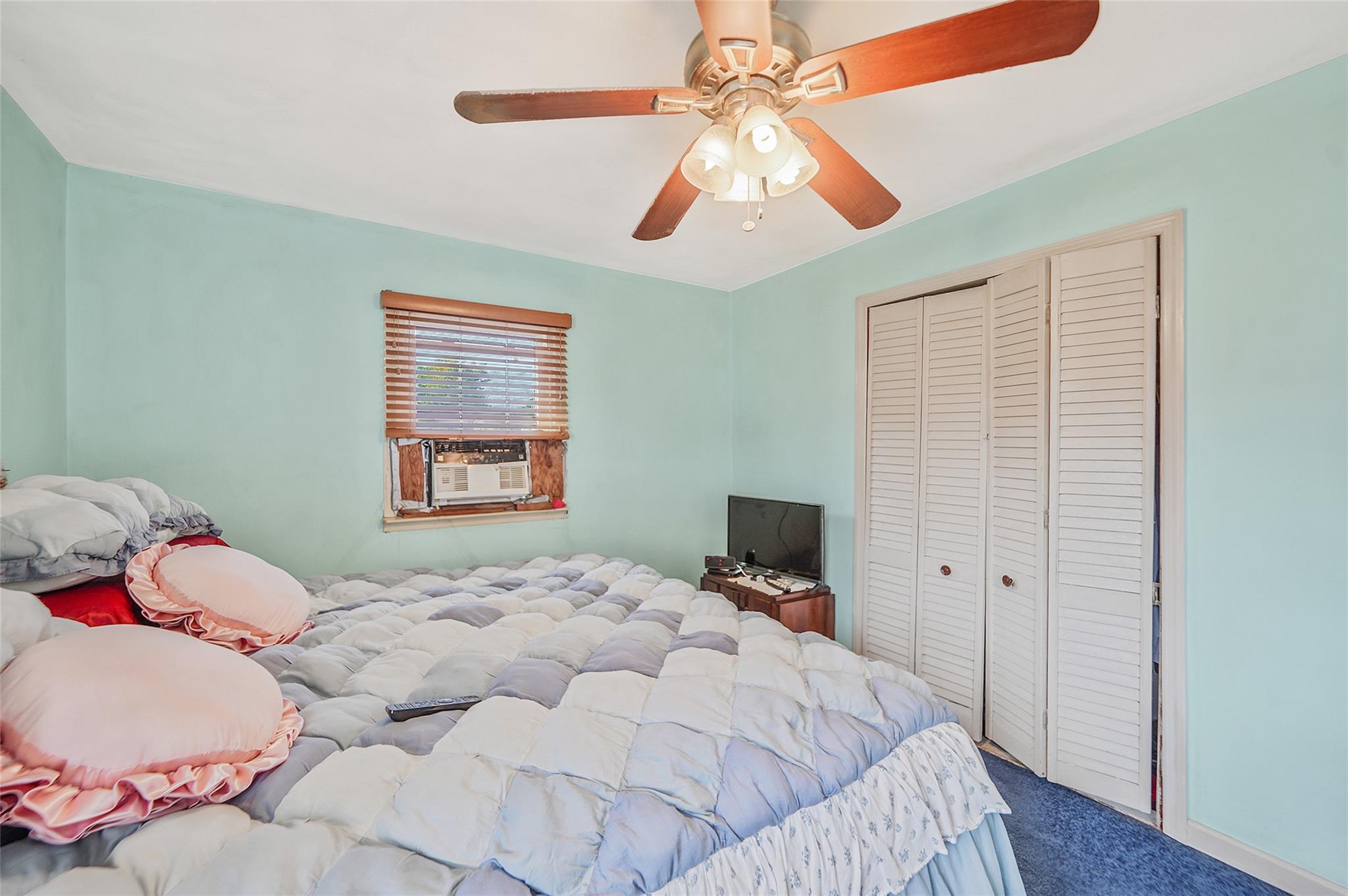 Single Family Marshall  Nassau County, NY 11710, MLS-890856-11