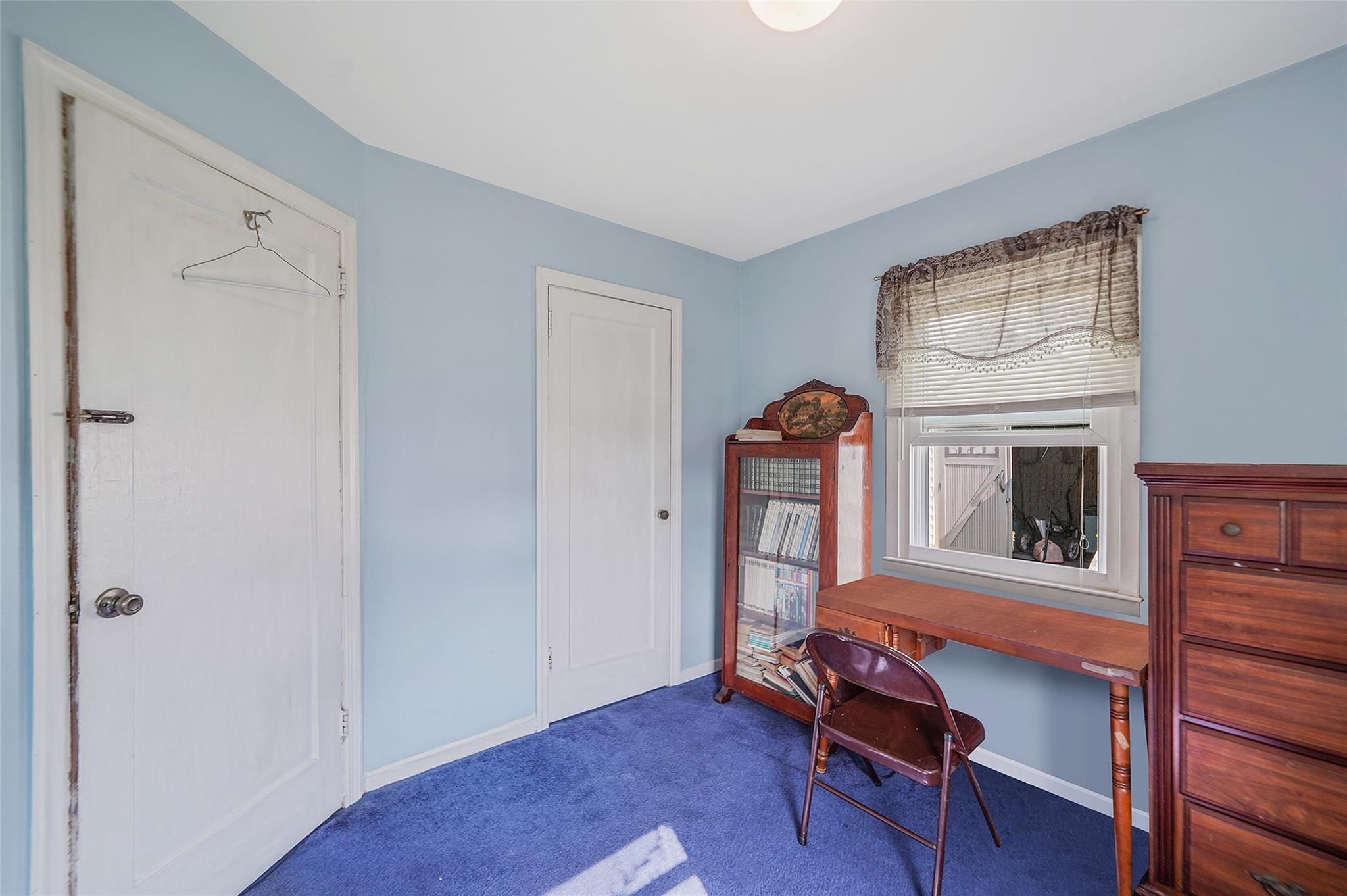 Single Family Marshall  Nassau County, NY 11710, MLS-890856-12