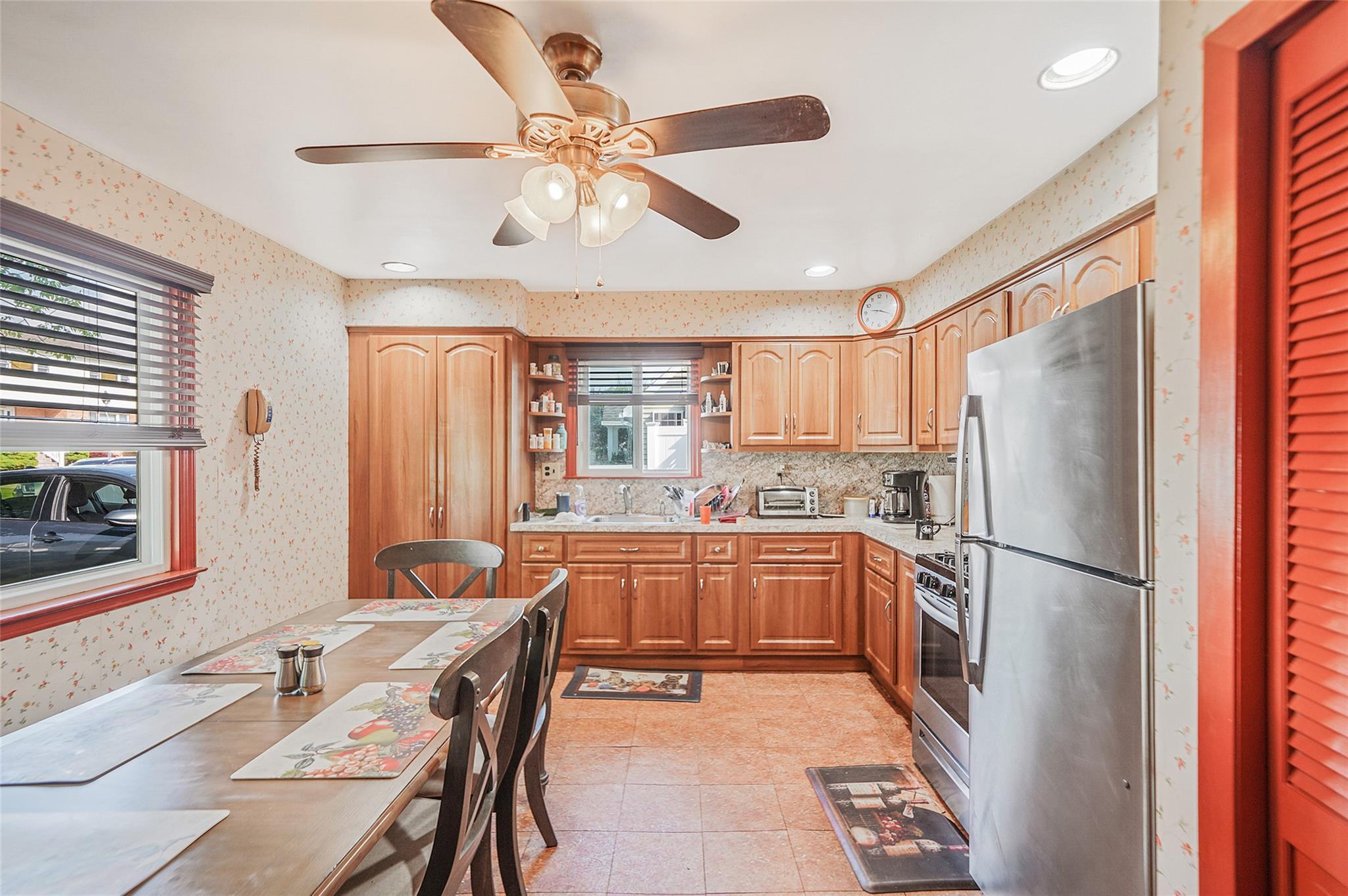 Single Family Marshall  Nassau County, NY 11710, MLS-890856-3
