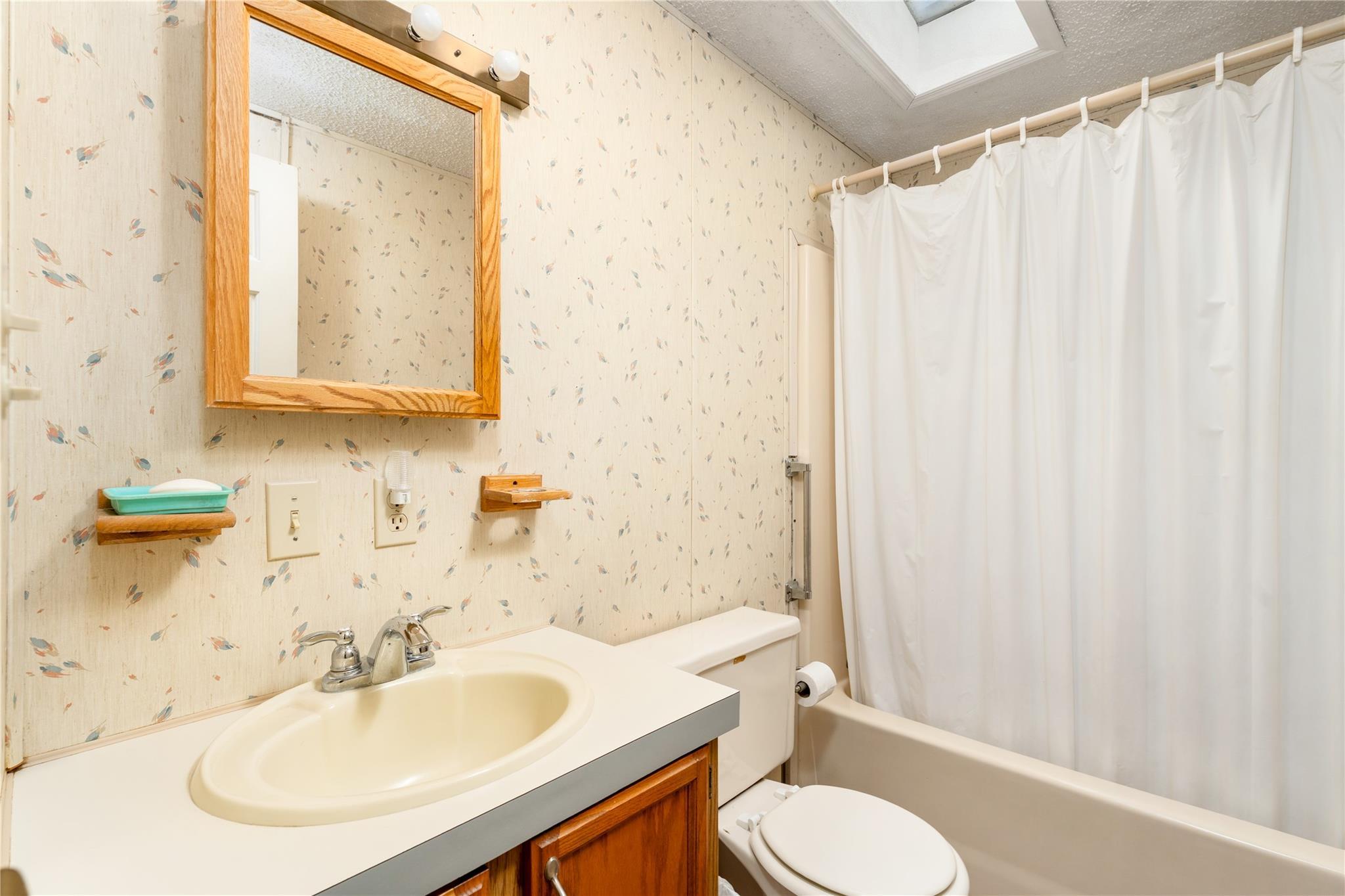 Single Family Montauk  Suffolk County, NY 11946, MLS-890858-10