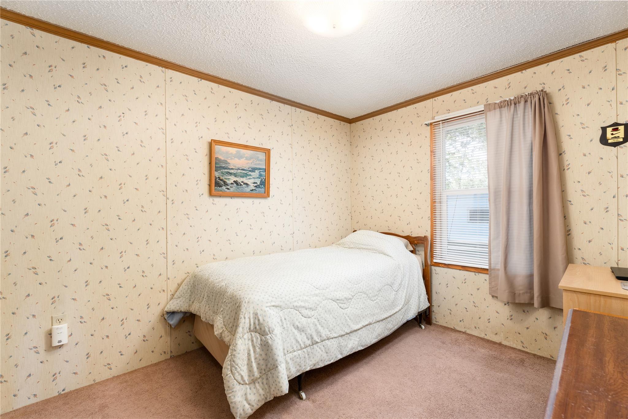 Single Family Montauk  Suffolk County, NY 11946, MLS-890858-11