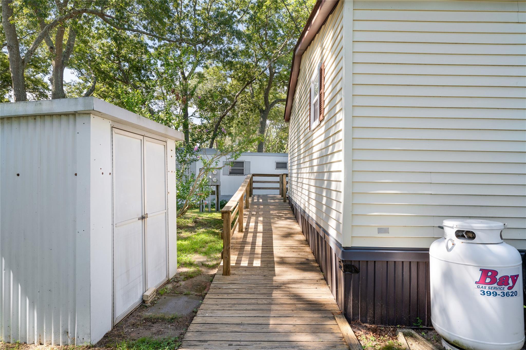 Single Family Montauk  Suffolk County, NY 11946, MLS-890858-16