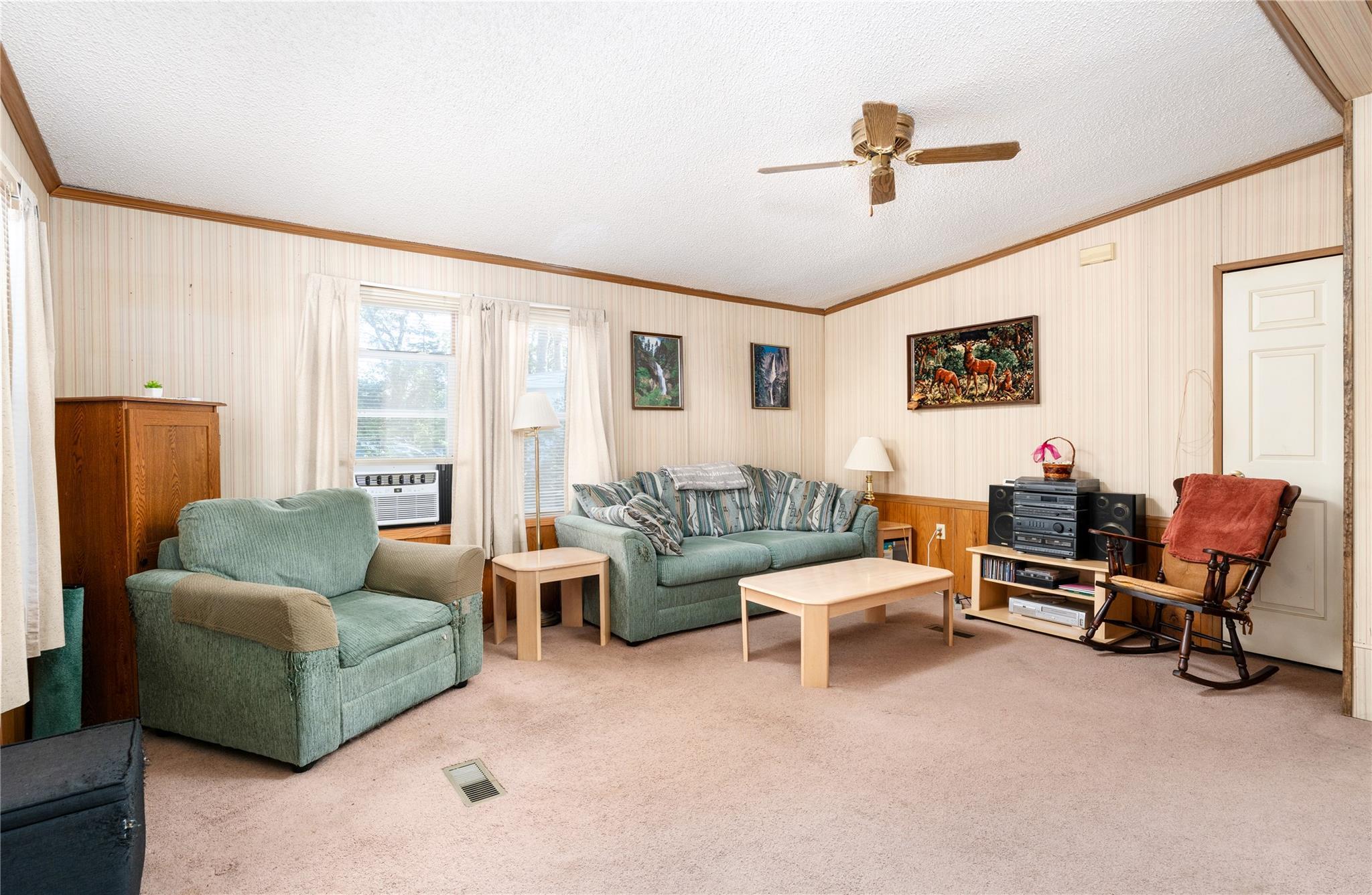 Single Family Montauk  Suffolk County, NY 11946, MLS-890858-4