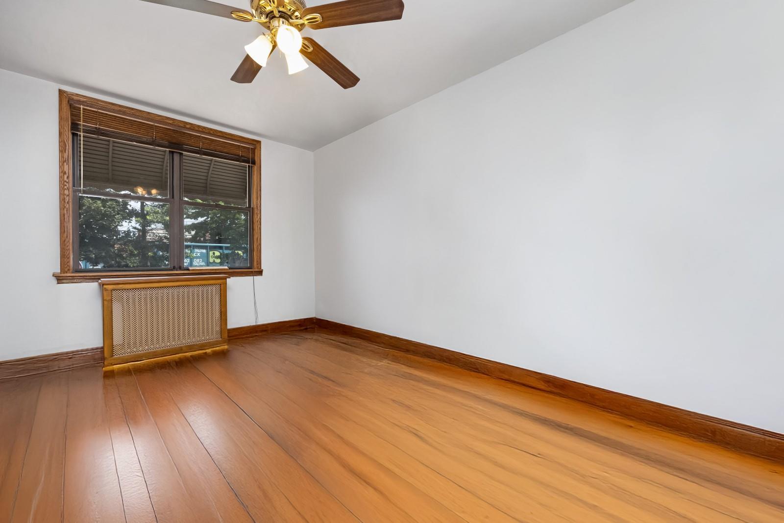 Single Family 77th Queens, NY 11385, MLS-890870-11