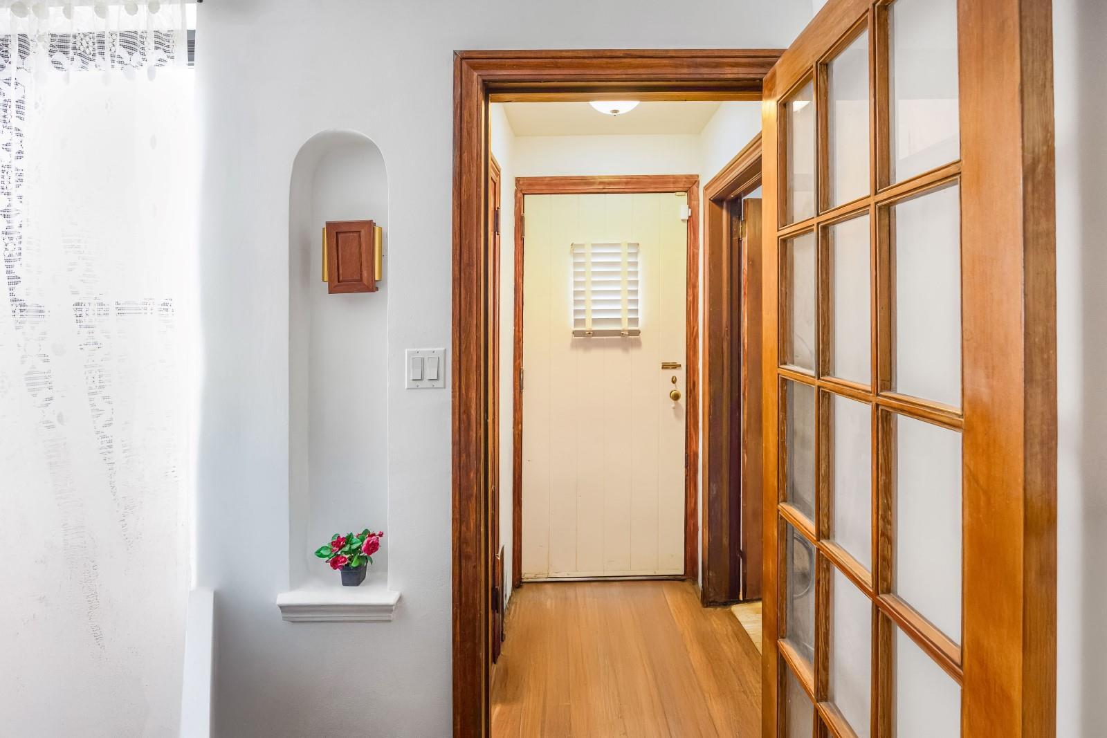 Single Family 77th Queens, NY 11385, MLS-890870-9