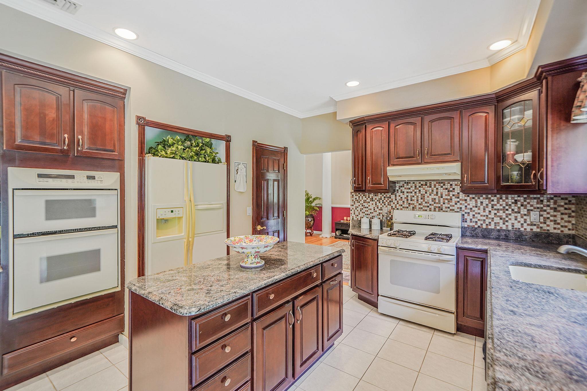 Single Family Sara  Suffolk County, NY 11767, MLS-890871-18