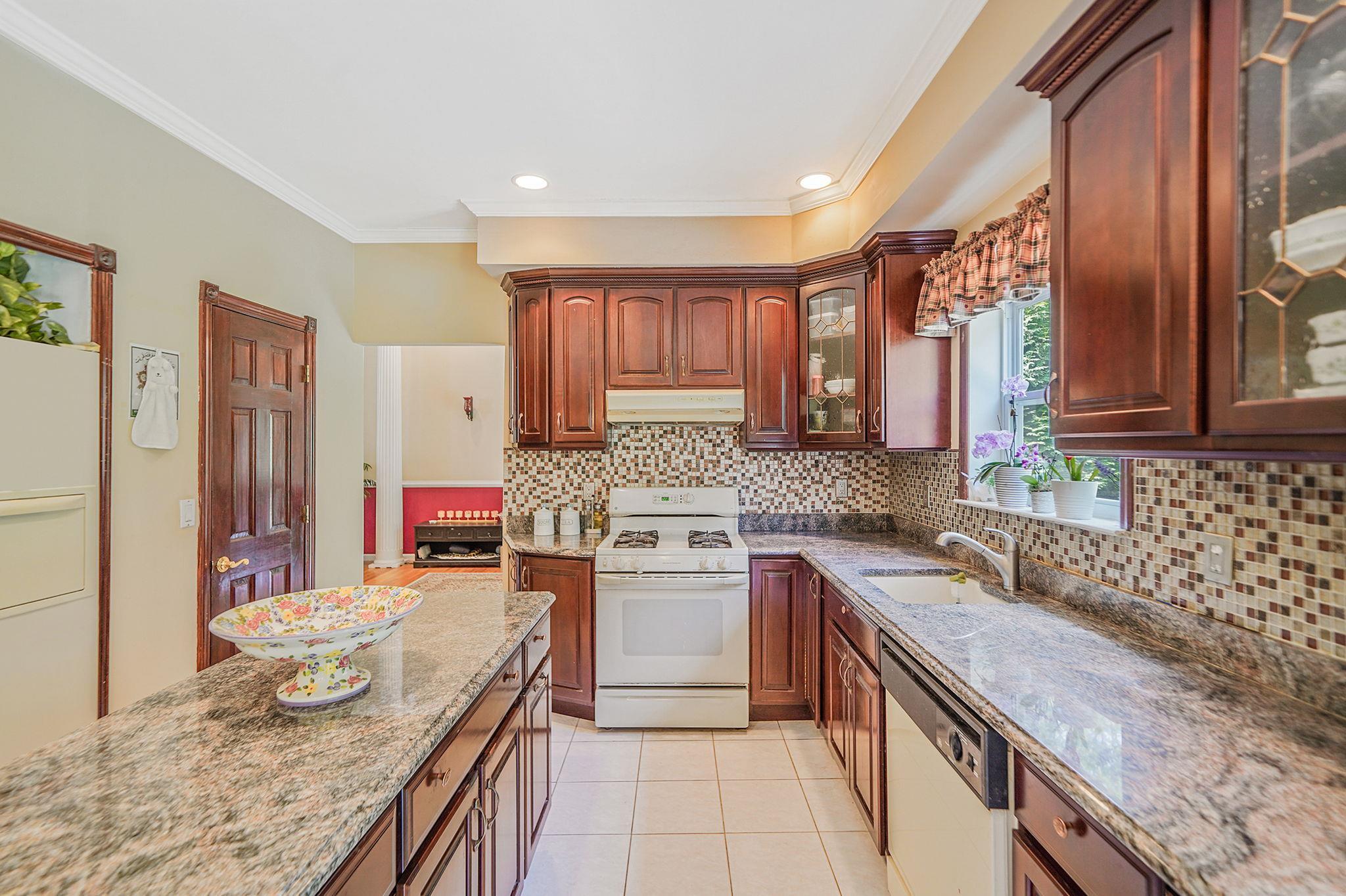 Single Family Sara  Suffolk County, NY 11767, MLS-890871-19