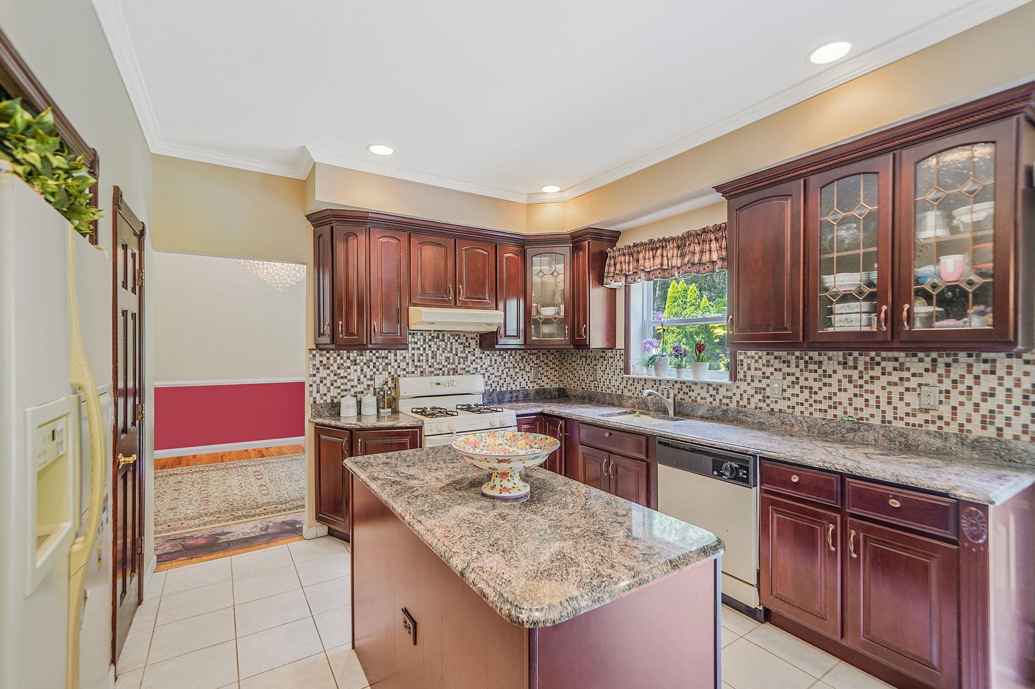 Single Family Sara  Suffolk County, NY 11767, MLS-890871-20