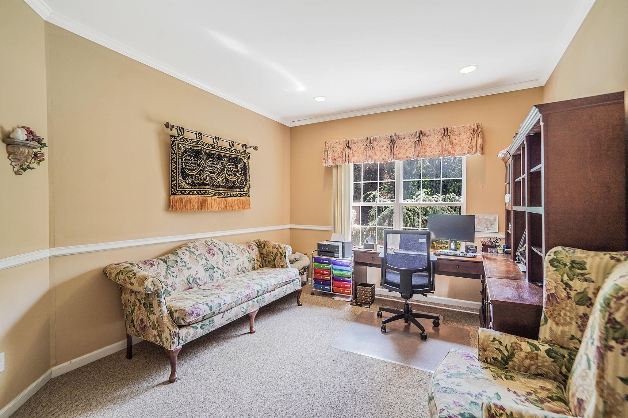 Single Family Sara  Suffolk County, NY 11767, MLS-890871-25