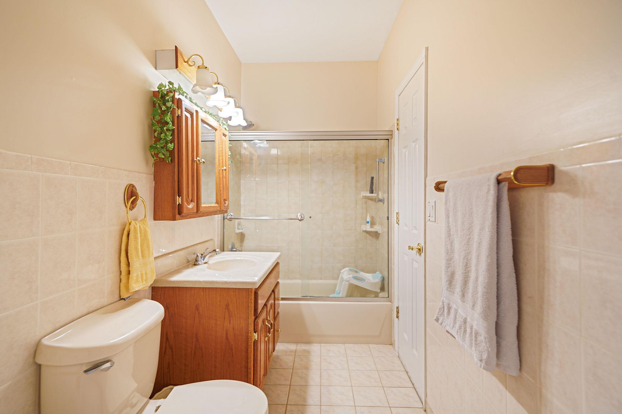 Single Family Sara  Suffolk County, NY 11767, MLS-890871-28