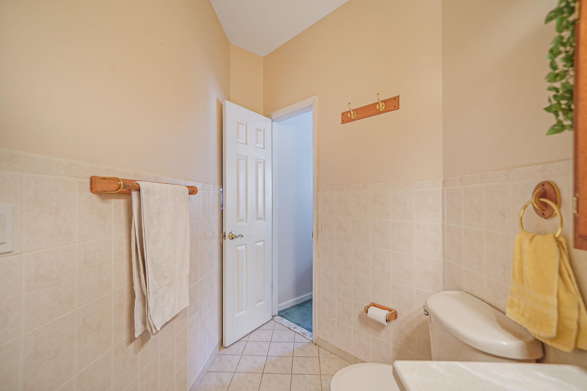 Single Family Sara  Suffolk County, NY 11767, MLS-890871-29