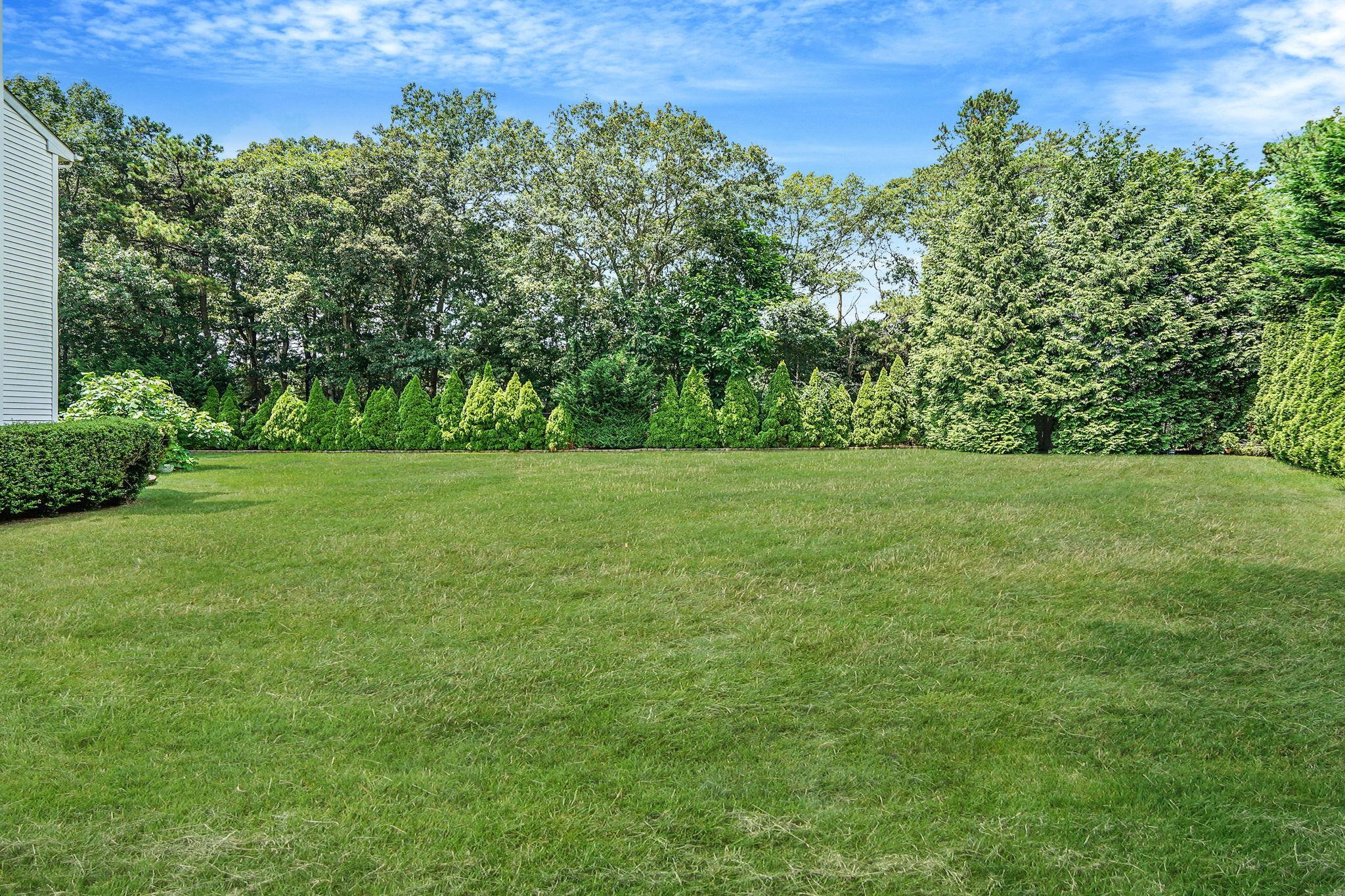 Single Family Sara  Suffolk County, NY 11767, MLS-890871-9