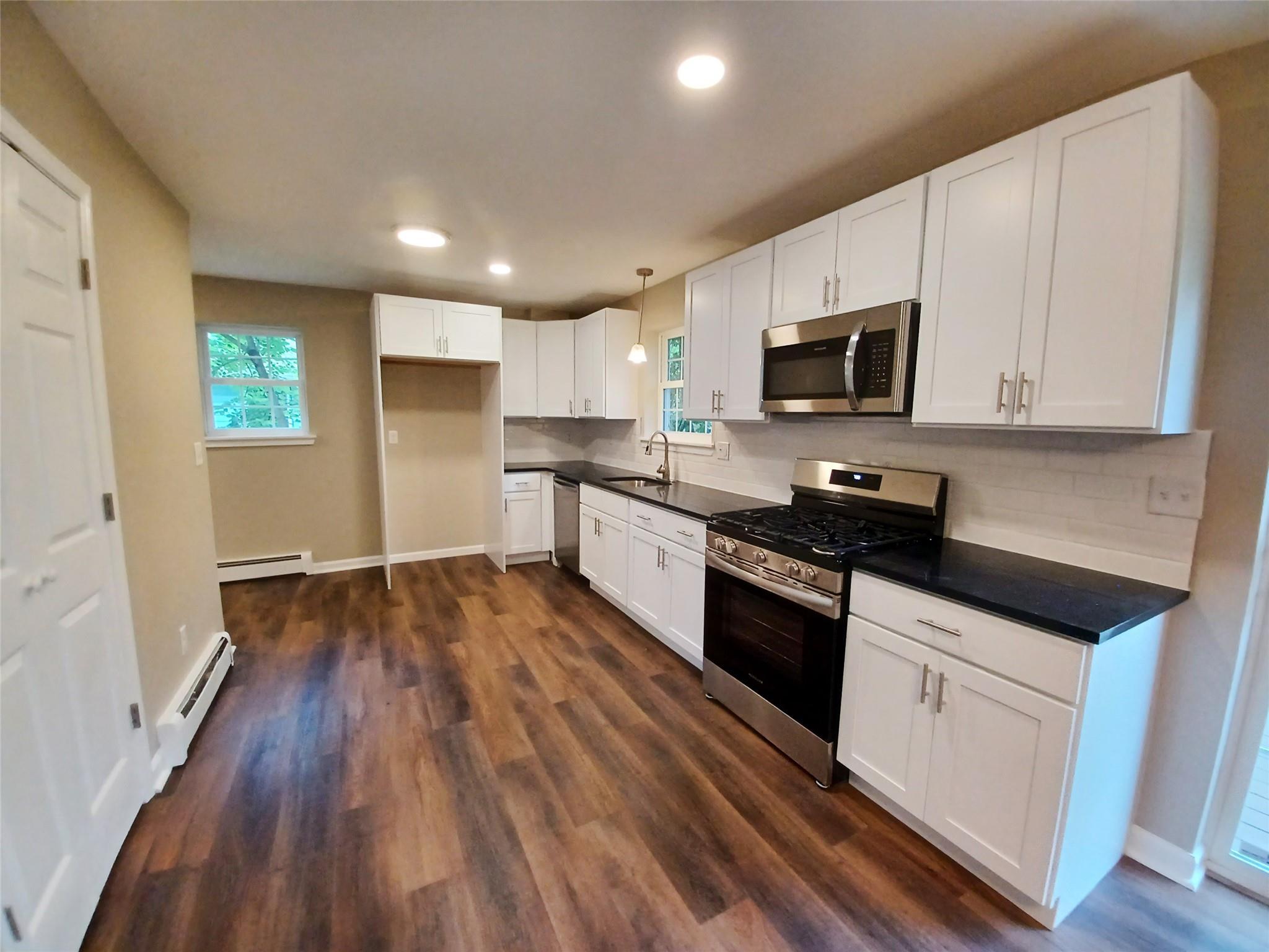 Single Family Brookline  Orange County, NY 10940, MLS-890873-4
