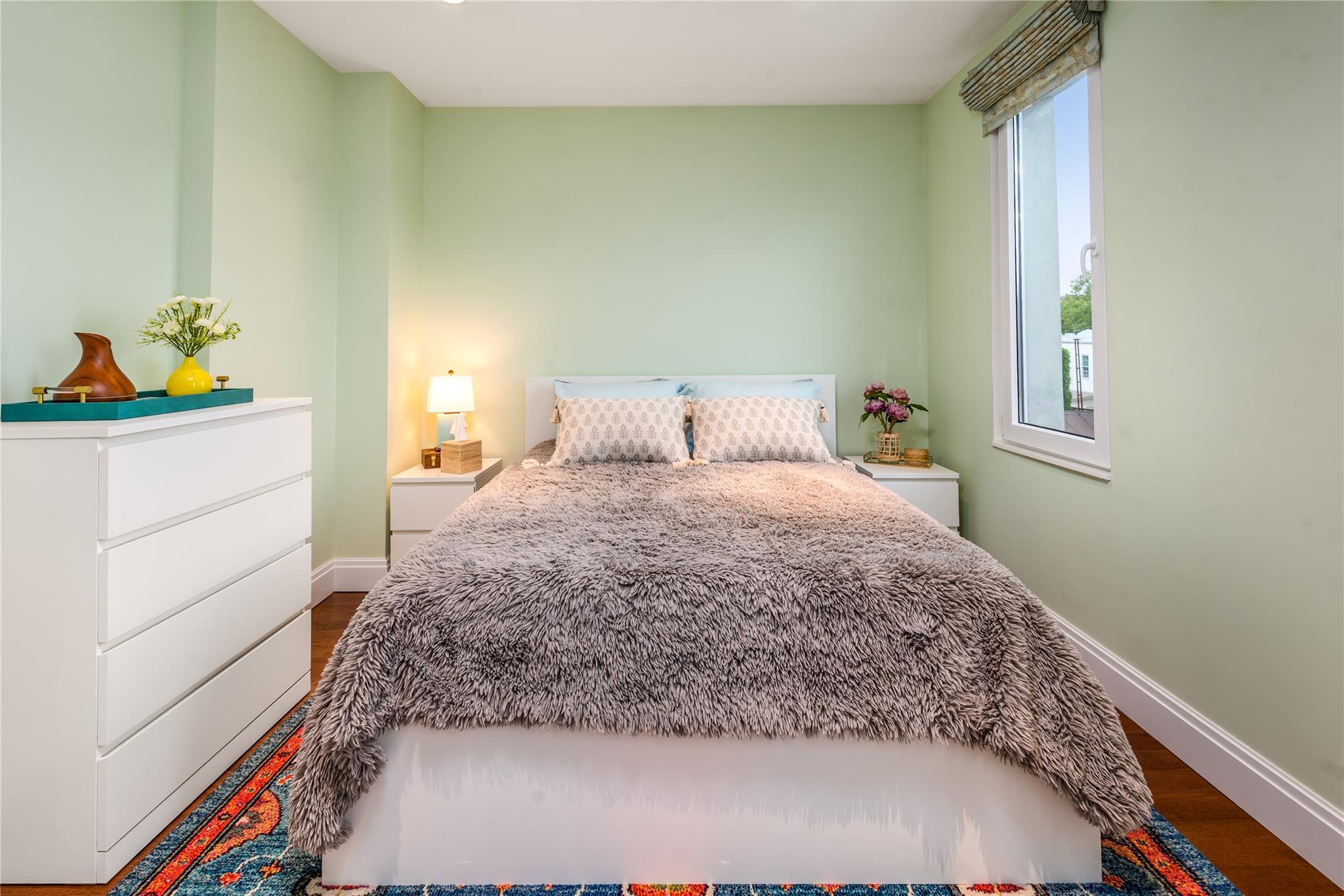 Single Family 60th  Queens, NY 11378, MLS-890905-23