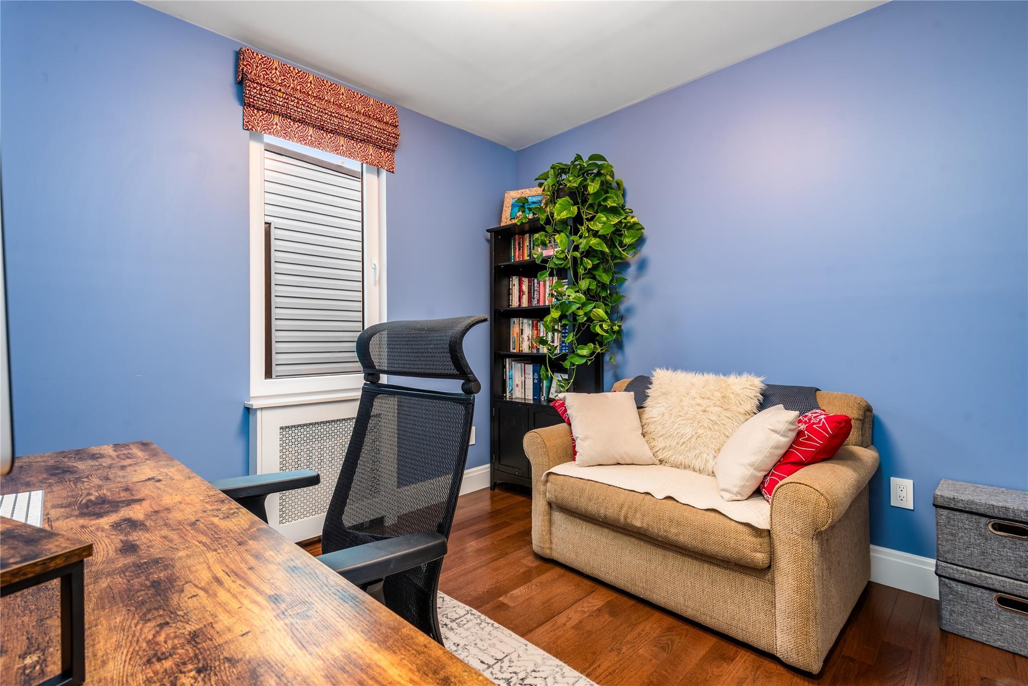 Single Family 60th  Queens, NY 11378, MLS-890905-25