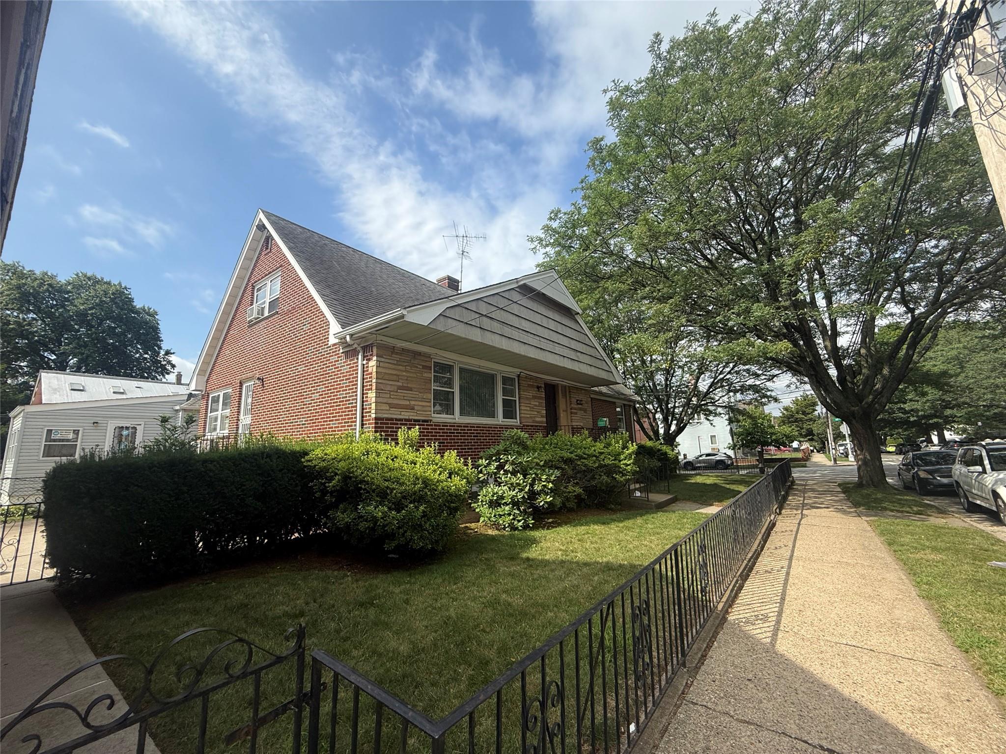 Single Family Cherry  Queens, NY 11355, MLS-890958-11