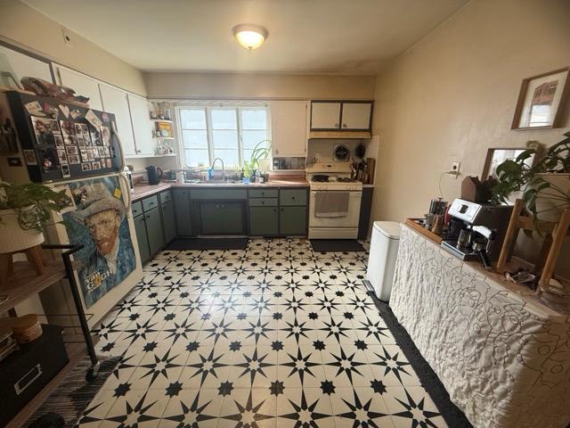 Single Family Cherry  Queens, NY 11355, MLS-890958-5