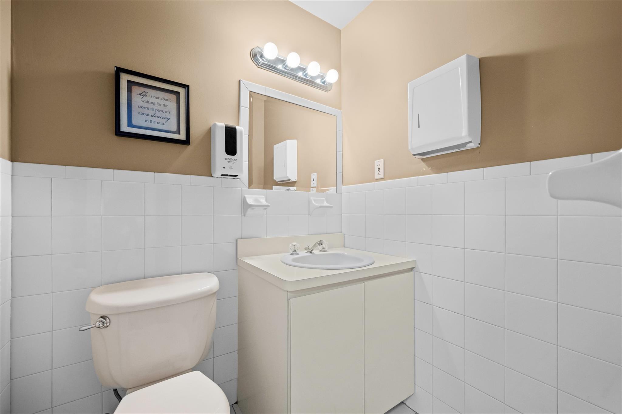 Single Family Hunter  Suffolk County, NY 11764, MLS-890964-16