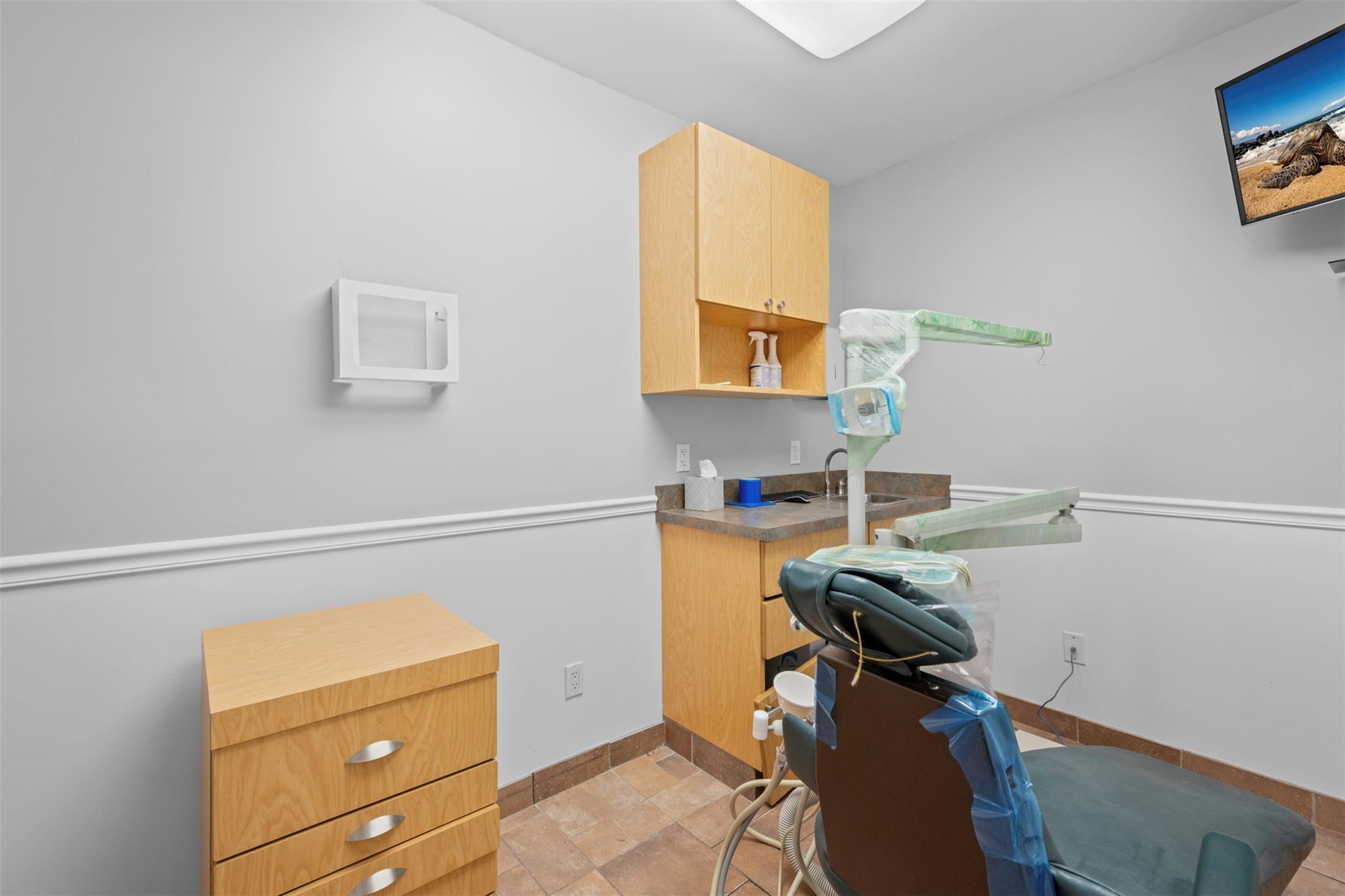 Single Family Hunter  Suffolk County, NY 11764, MLS-890964-29