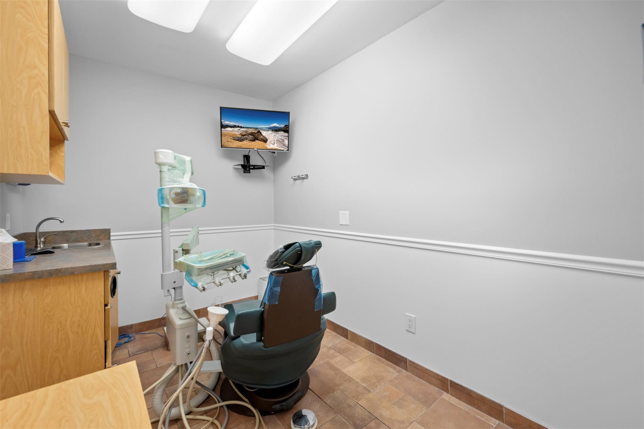 Single Family Hunter  Suffolk County, NY 11764, MLS-890964-30