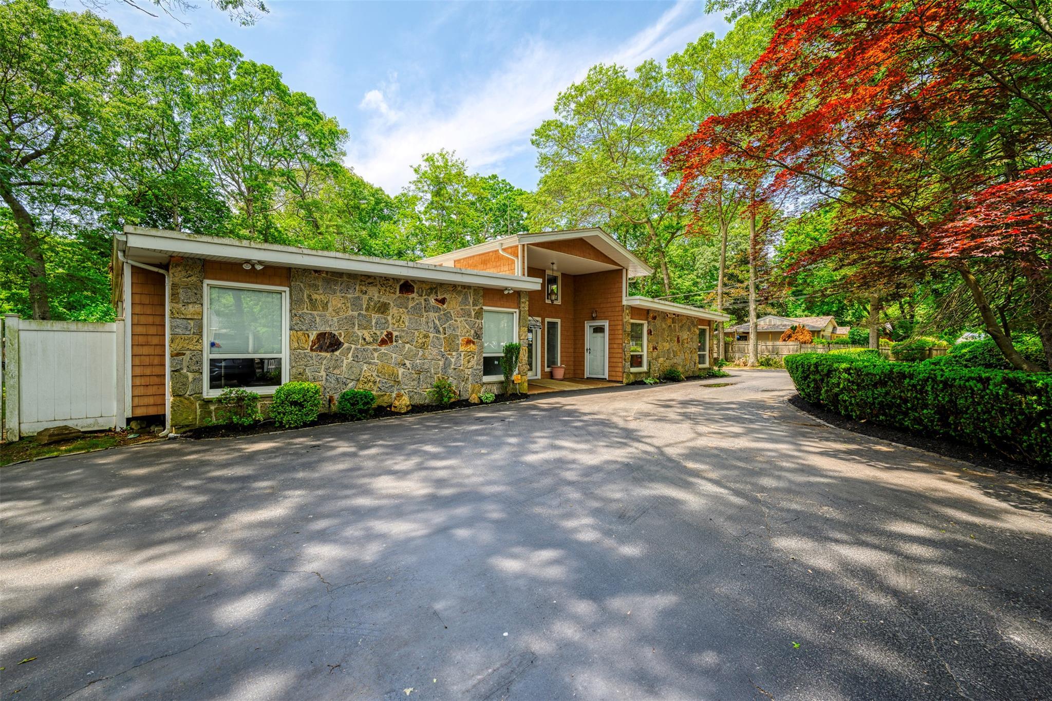 Single Family Hunter  Suffolk County, NY 11764, MLS-890964-39