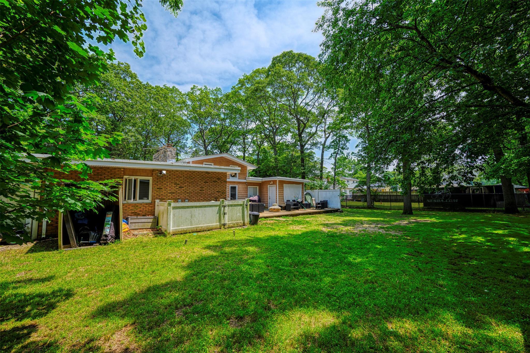 Single Family Hunter  Suffolk County, NY 11764, MLS-890964-41