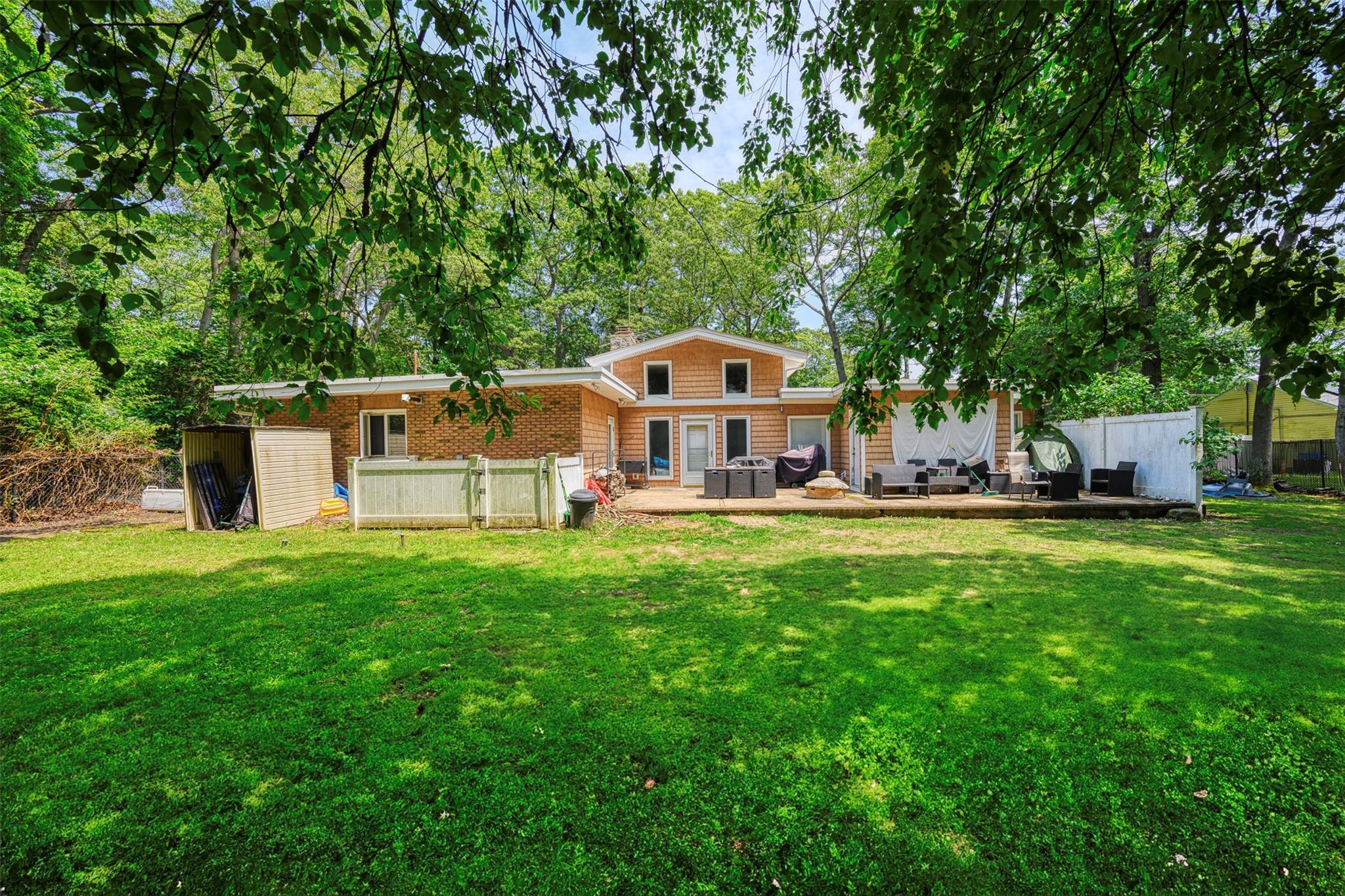 Single Family Hunter  Suffolk County, NY 11764, MLS-890964-42