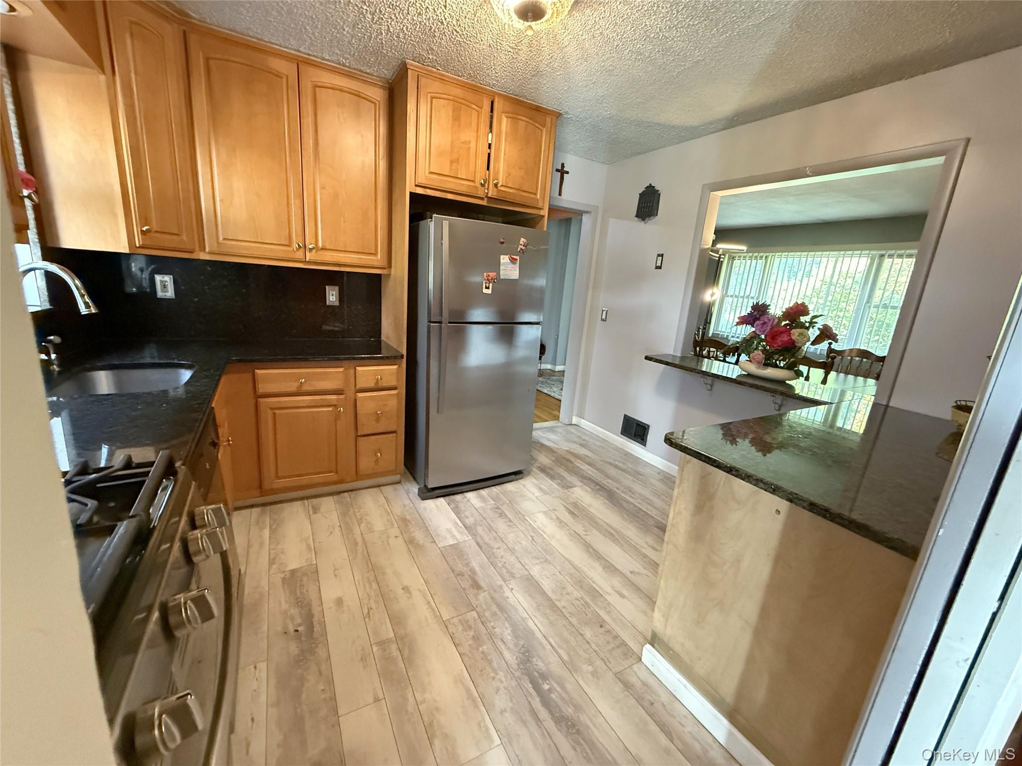 Single Family Windmill  Rockland County, NY 10956, MLS-890979-10