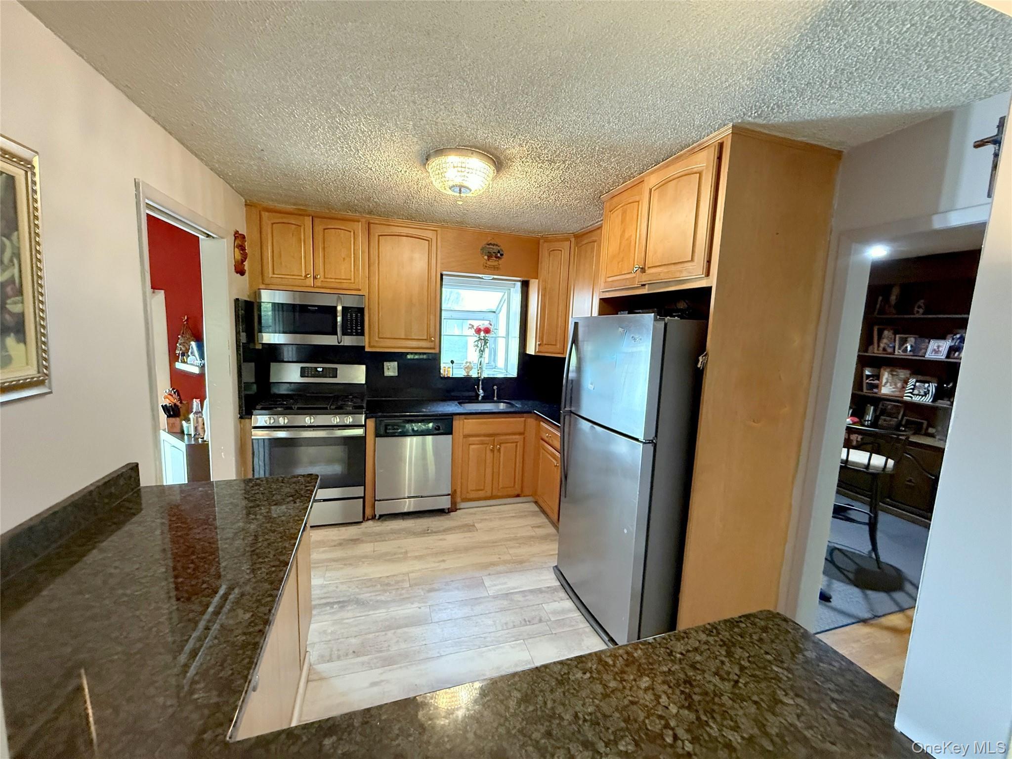 Single Family Windmill  Rockland County, NY 10956, MLS-890979-8