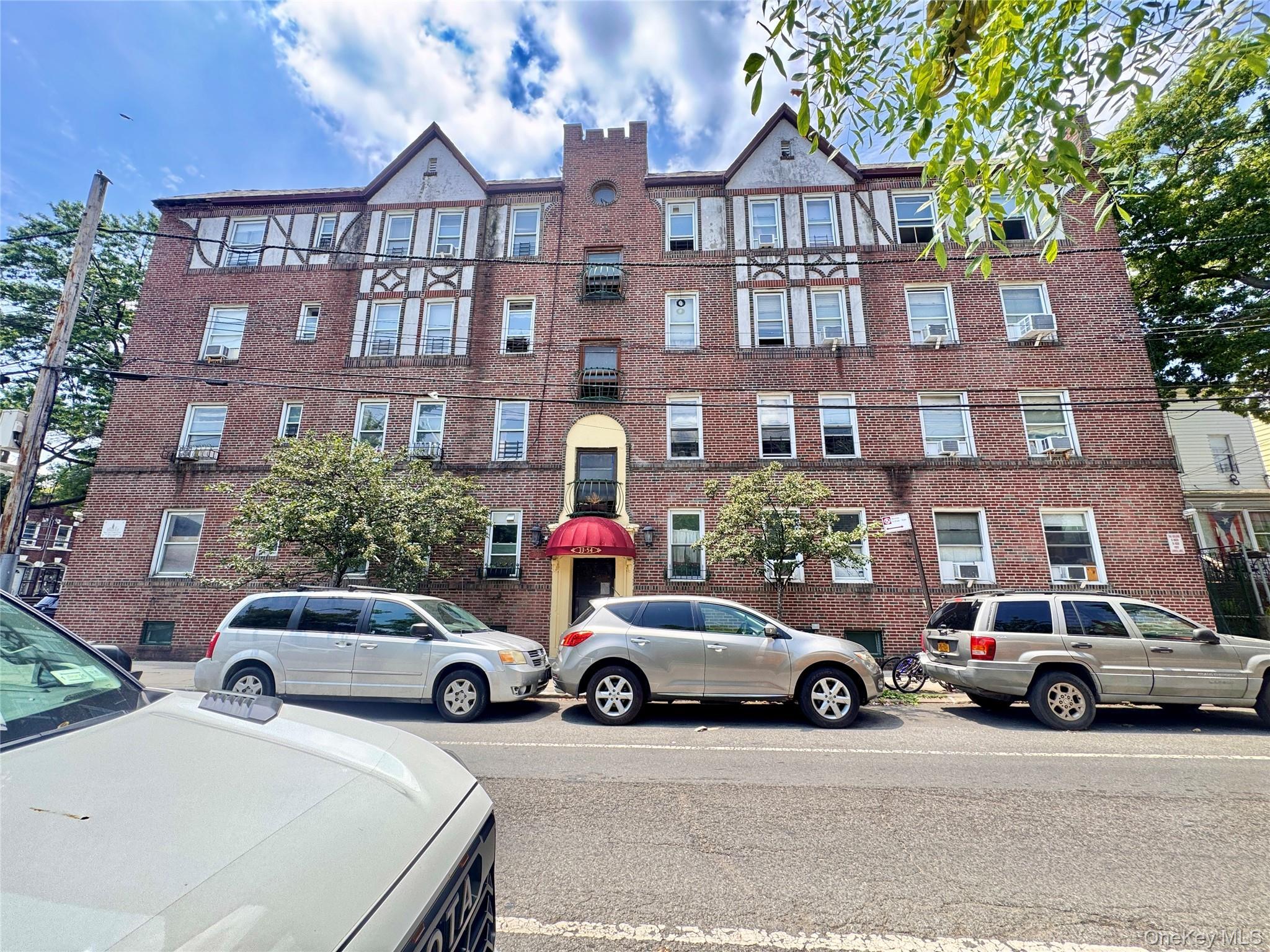 Single Family 34th Ave Queens, NY 11368, MLS-890980-2