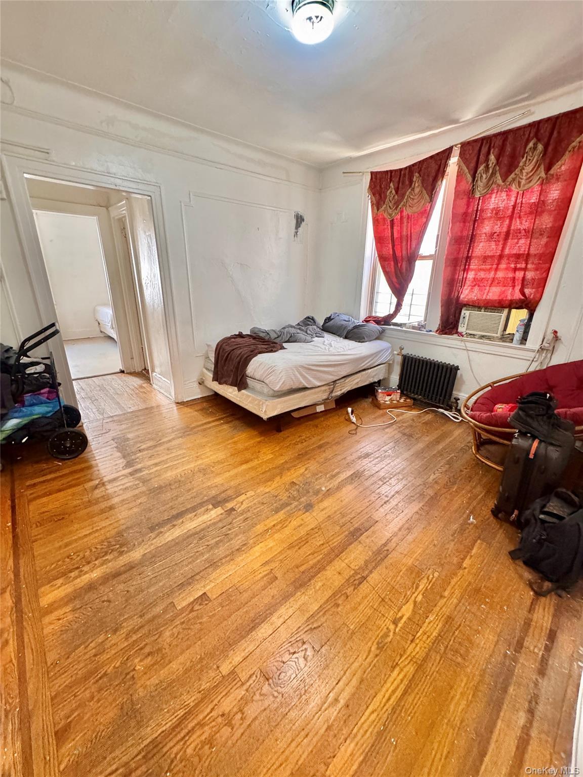 Single Family 34th Ave Queens, NY 11368, MLS-890980-20