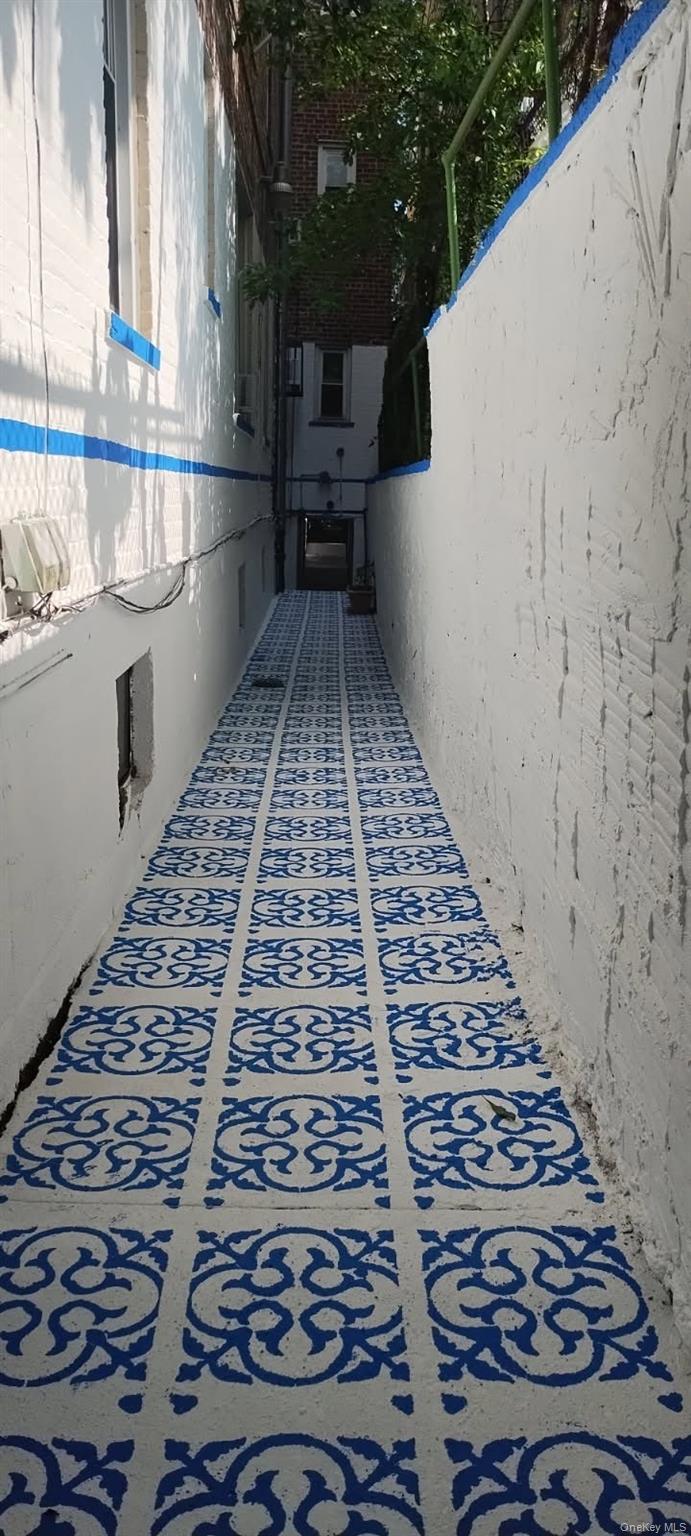 Single Family 34th Ave Queens, NY 11368, MLS-890980-32