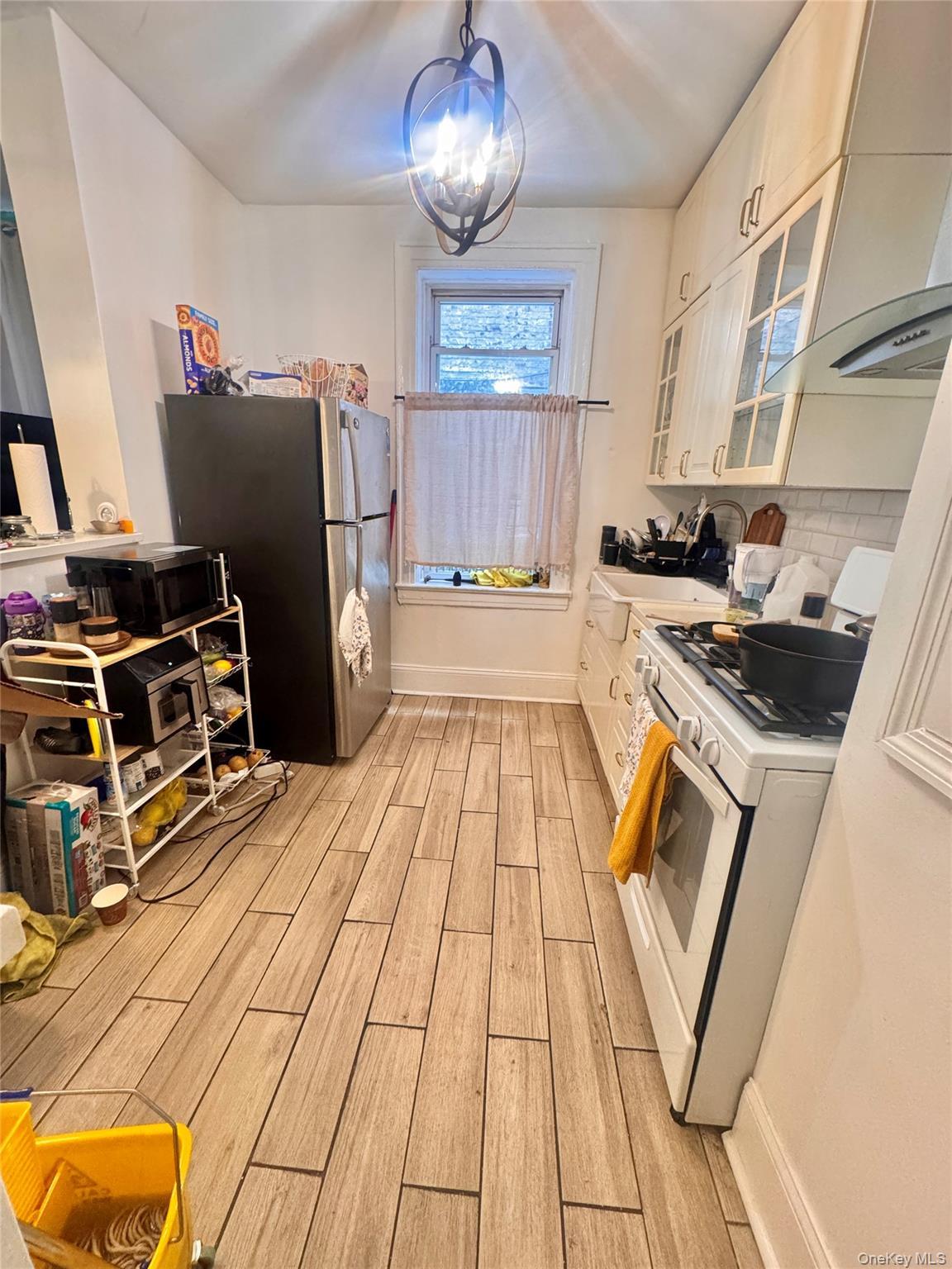 Single Family 34th Ave Queens, NY 11368, MLS-890980-36