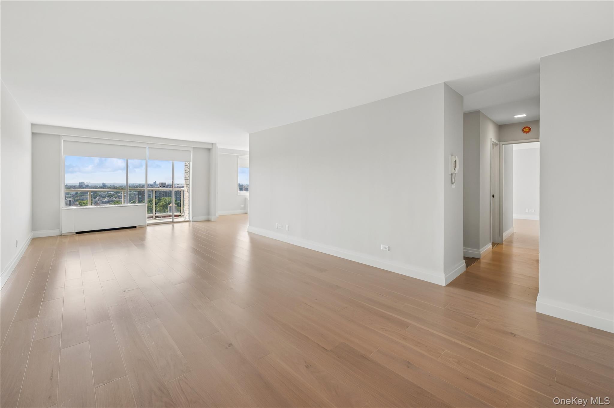 Coop Henry Hudson Parkway  Bronx, NY 10463, MLS-890989-2