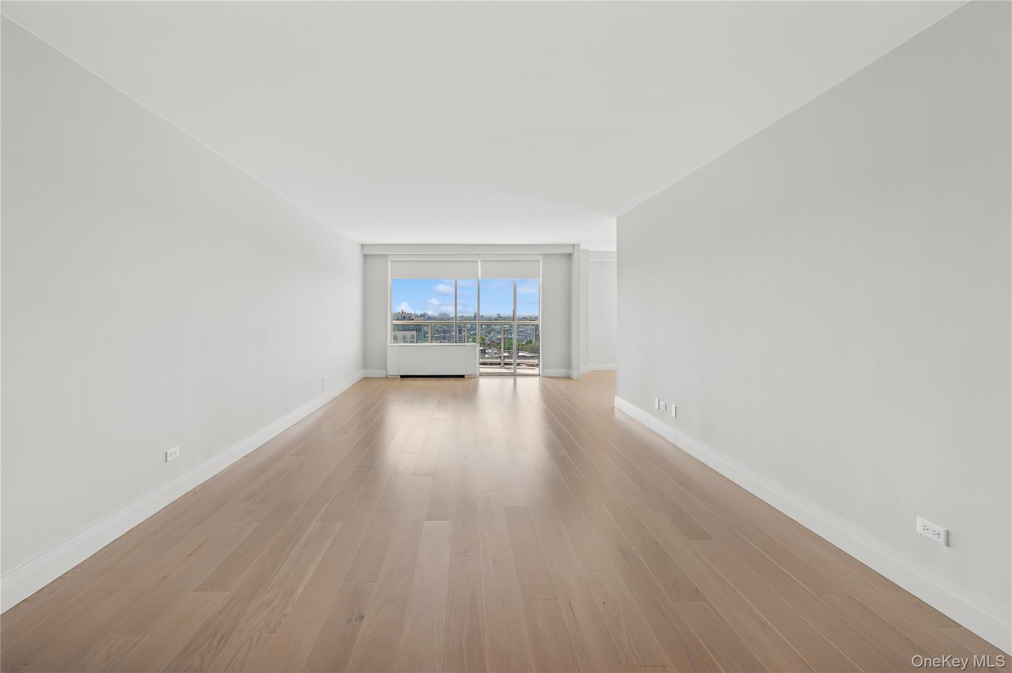 Coop Henry Hudson Parkway  Bronx, NY 10463, MLS-890989-3