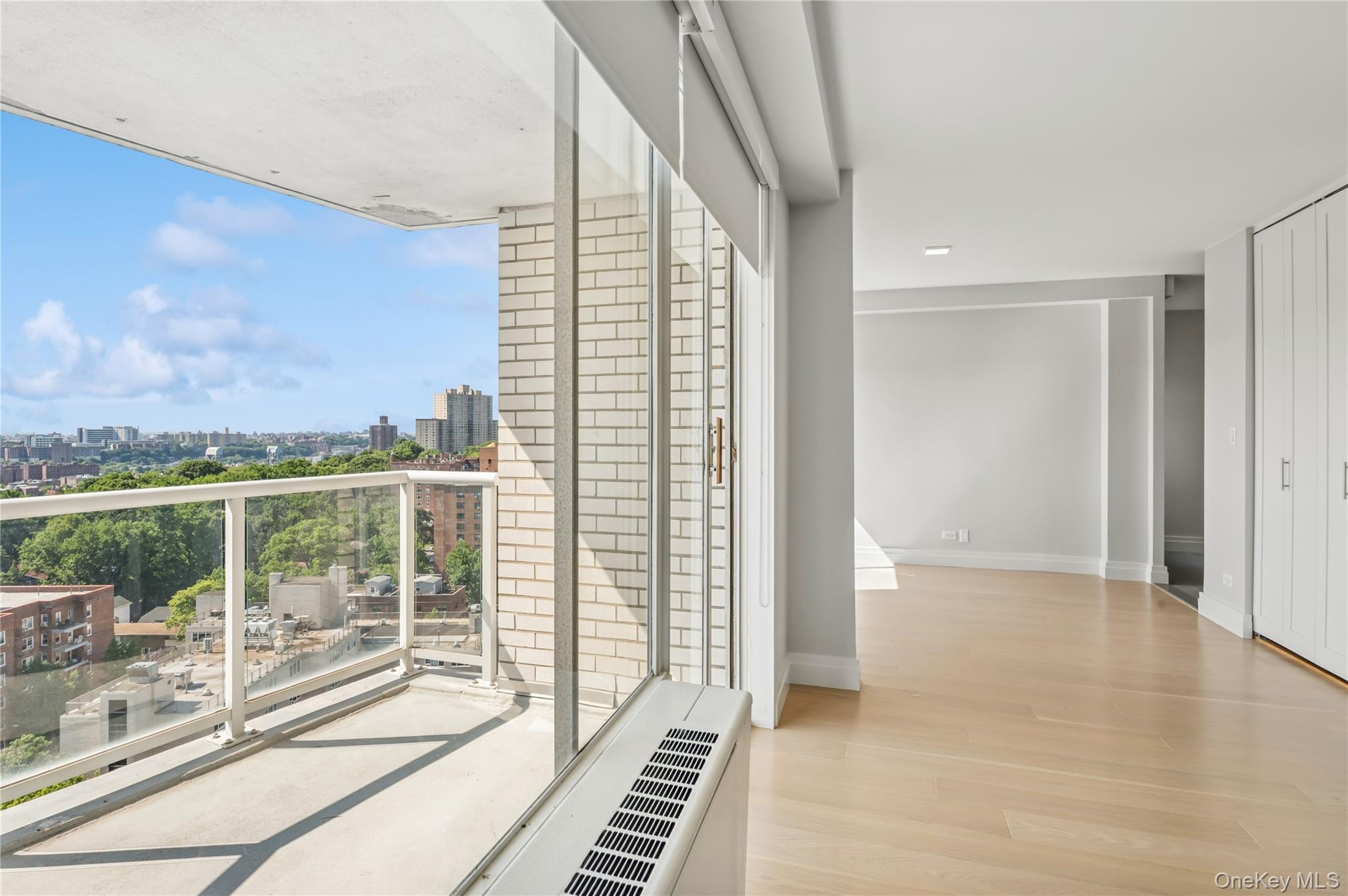 Coop Henry Hudson Parkway  Bronx, NY 10463, MLS-890989-6