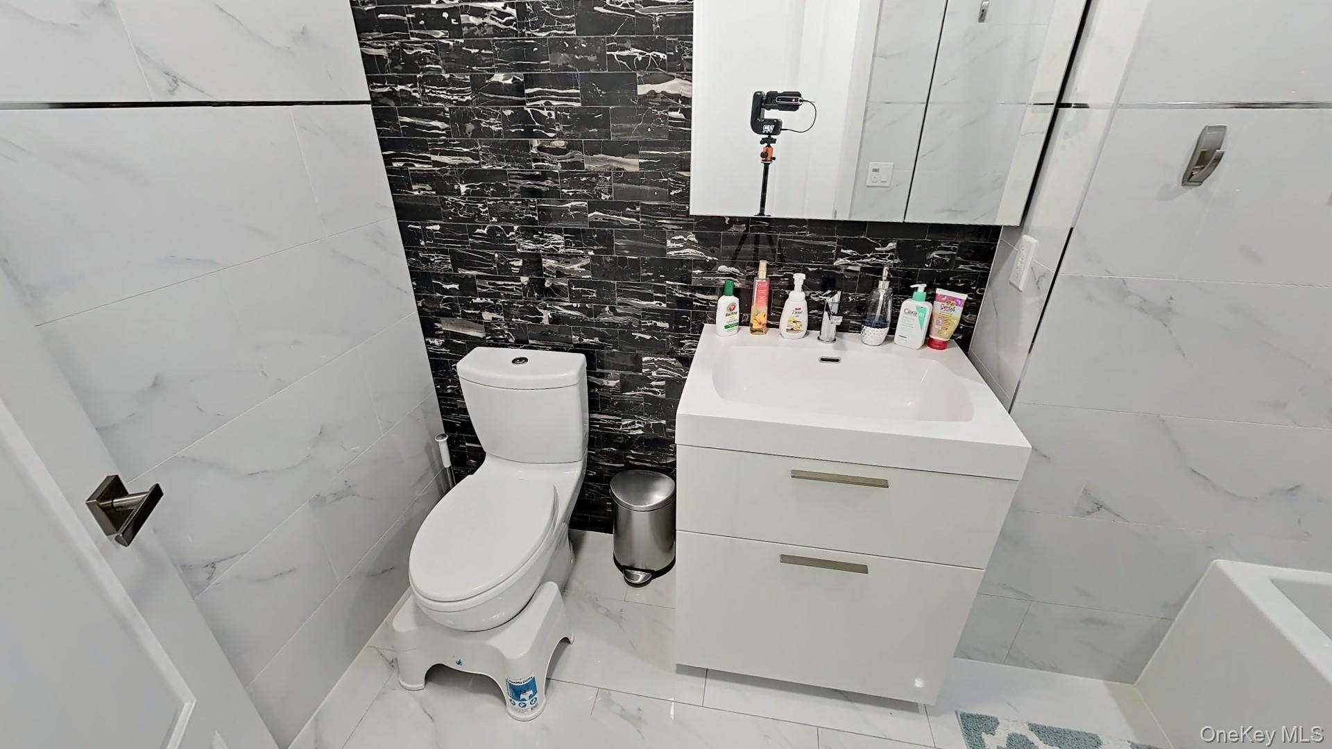 Condo 4th  Brooklyn, NY 11204, MLS-890997-8