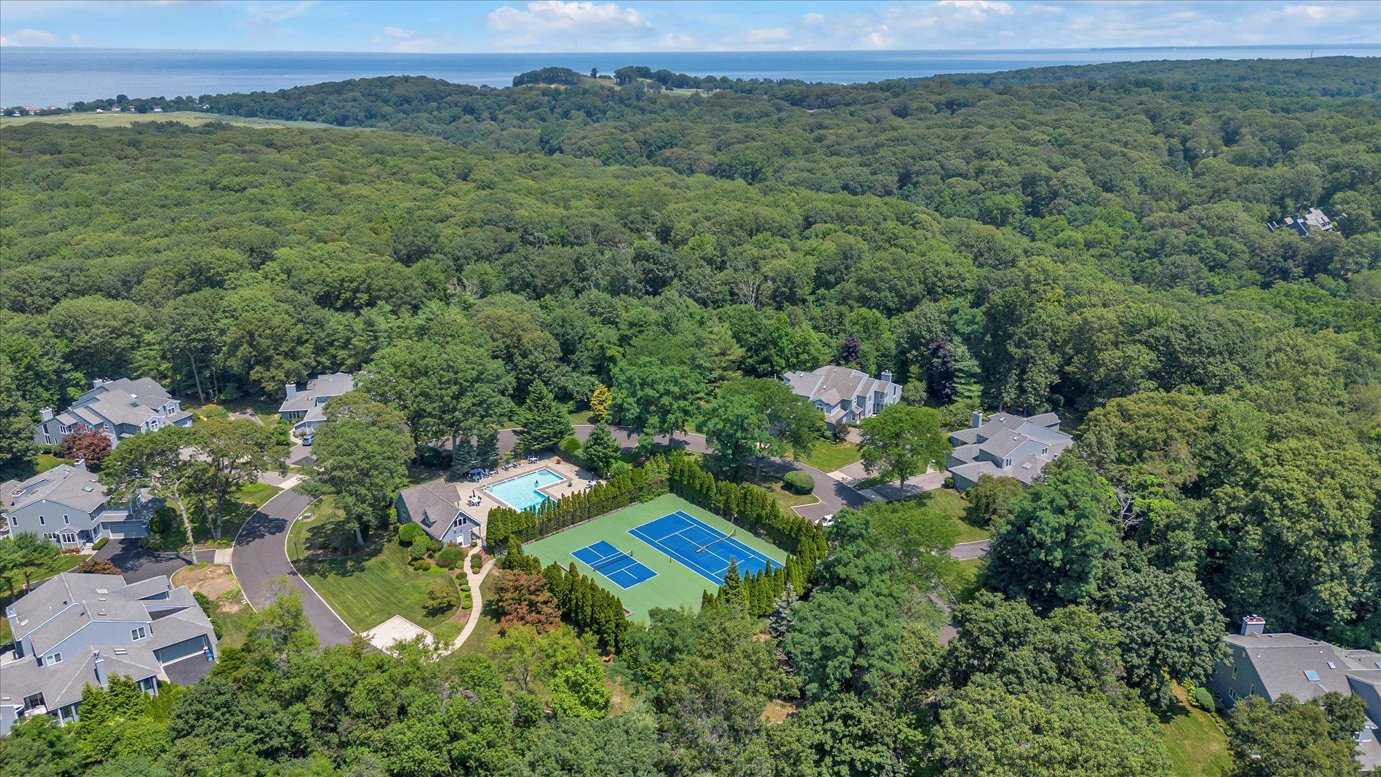 Condo Heiko  Suffolk County, NY 11768, MLS-891006-27