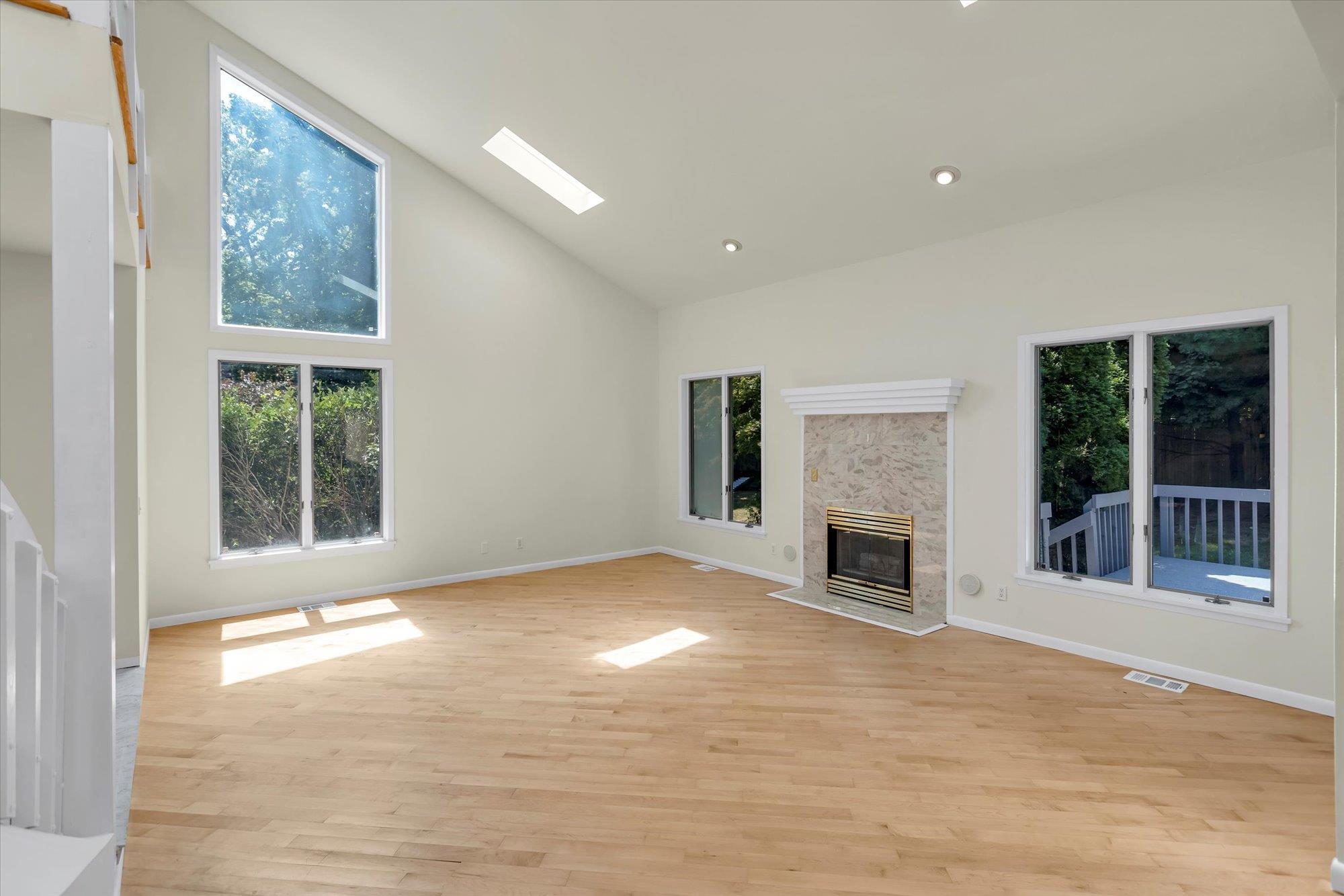 Condo Heiko  Suffolk County, NY 11768, MLS-891006-5